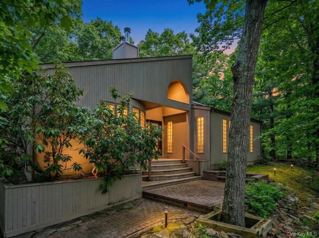 Single Family Audubon Gate  Suffolk County, NY 11764, MLS-979324-2