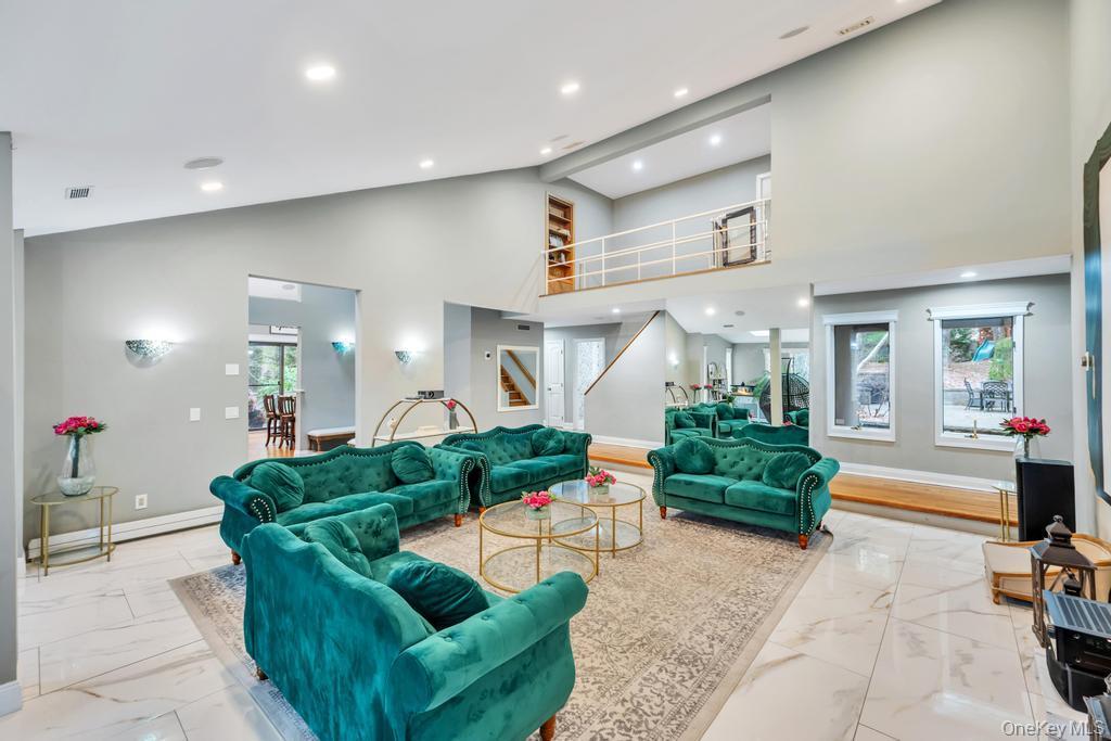 Single Family Audubon Gate  Suffolk County, NY 11764, MLS-979324-7