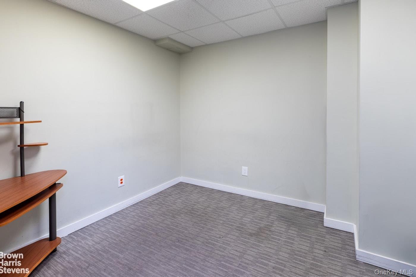 Commercial Sale Riverdale Bronx, NY 10463, MLS-979332-7