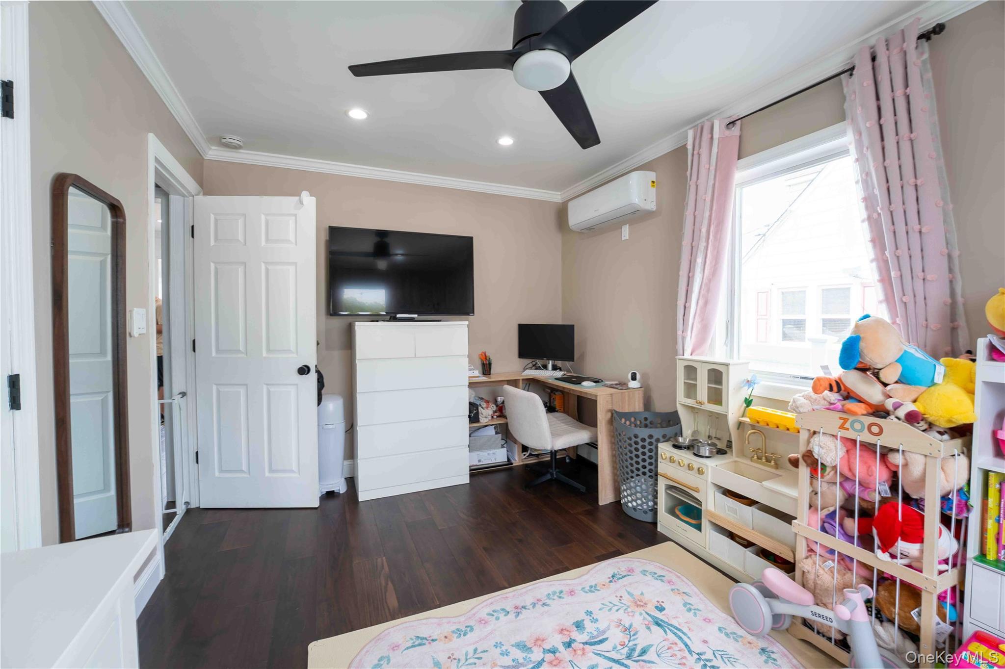 Single Family Yorktown  Nassau County, NY 11572, MLS-979335-32