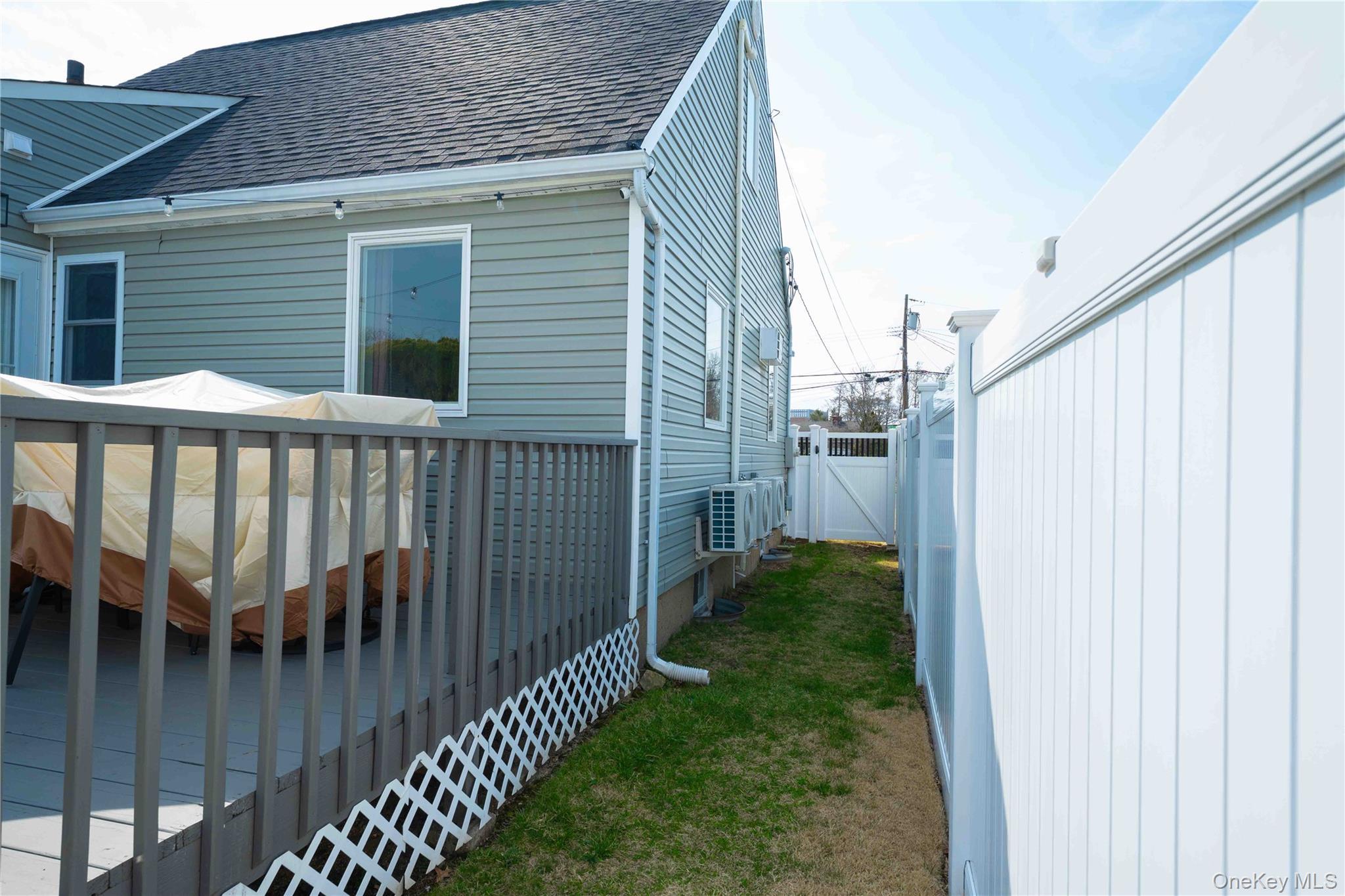 Single Family Yorktown  Nassau County, NY 11572, MLS-979335-47