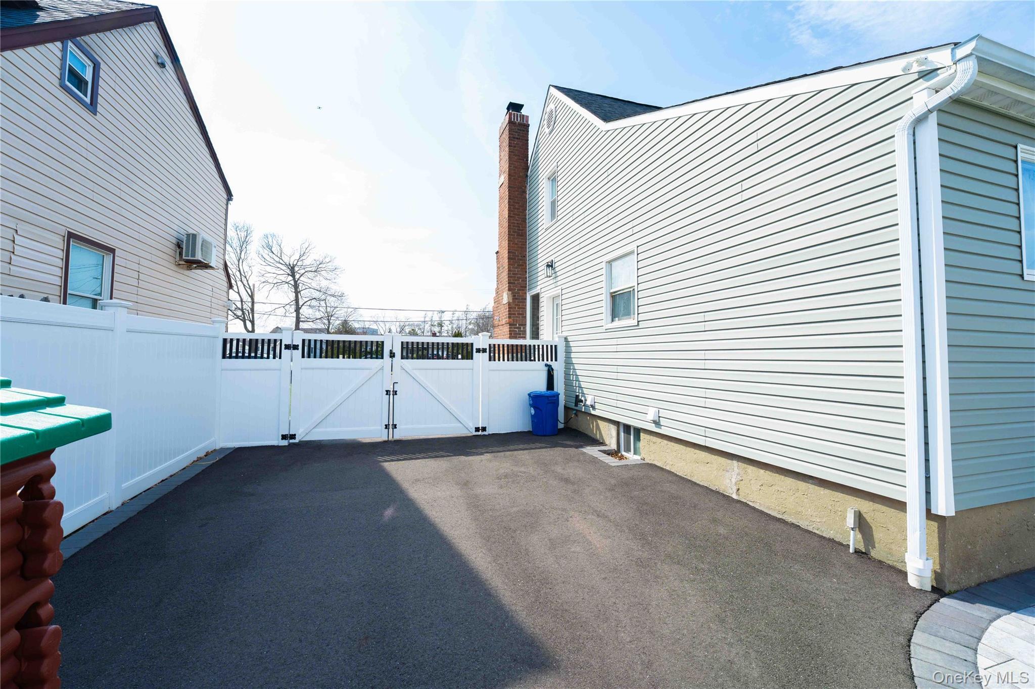 Single Family Yorktown  Nassau County, NY 11572, MLS-979335-49