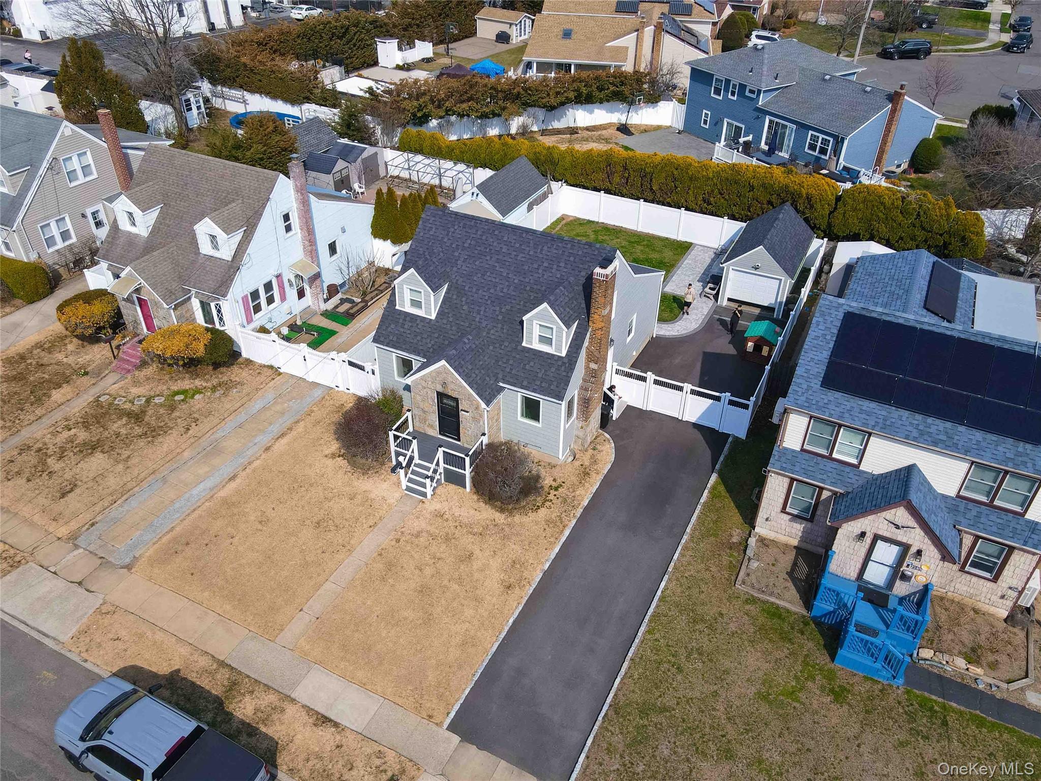 Single Family Yorktown  Nassau County, NY 11572, MLS-979335-8