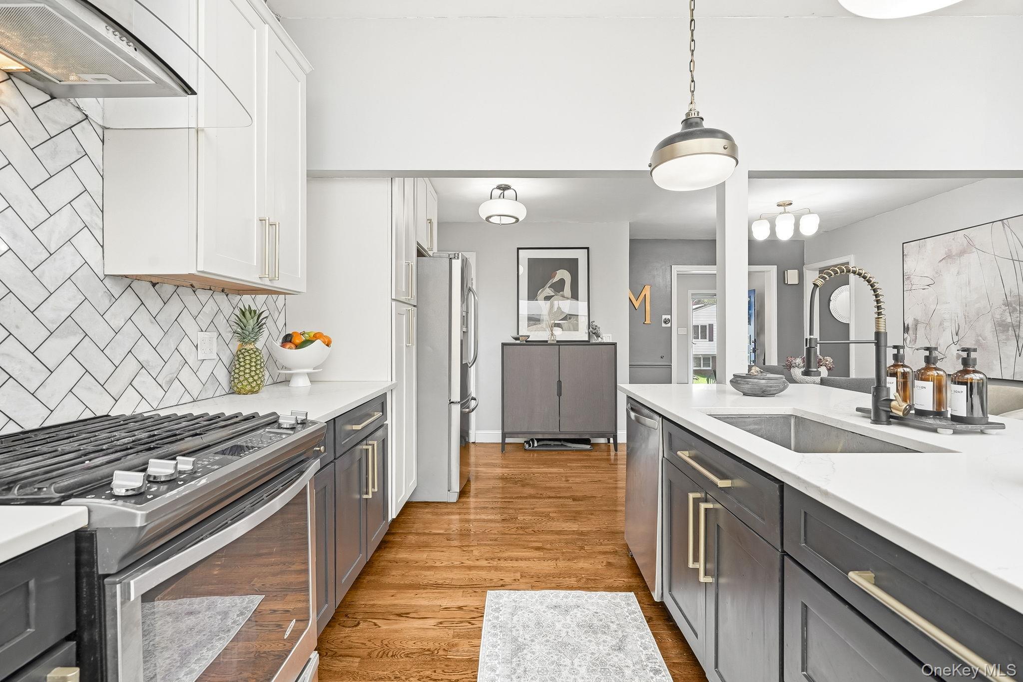 Single Family Lakeview  Westchester County, NY 10530, MLS-979338-13