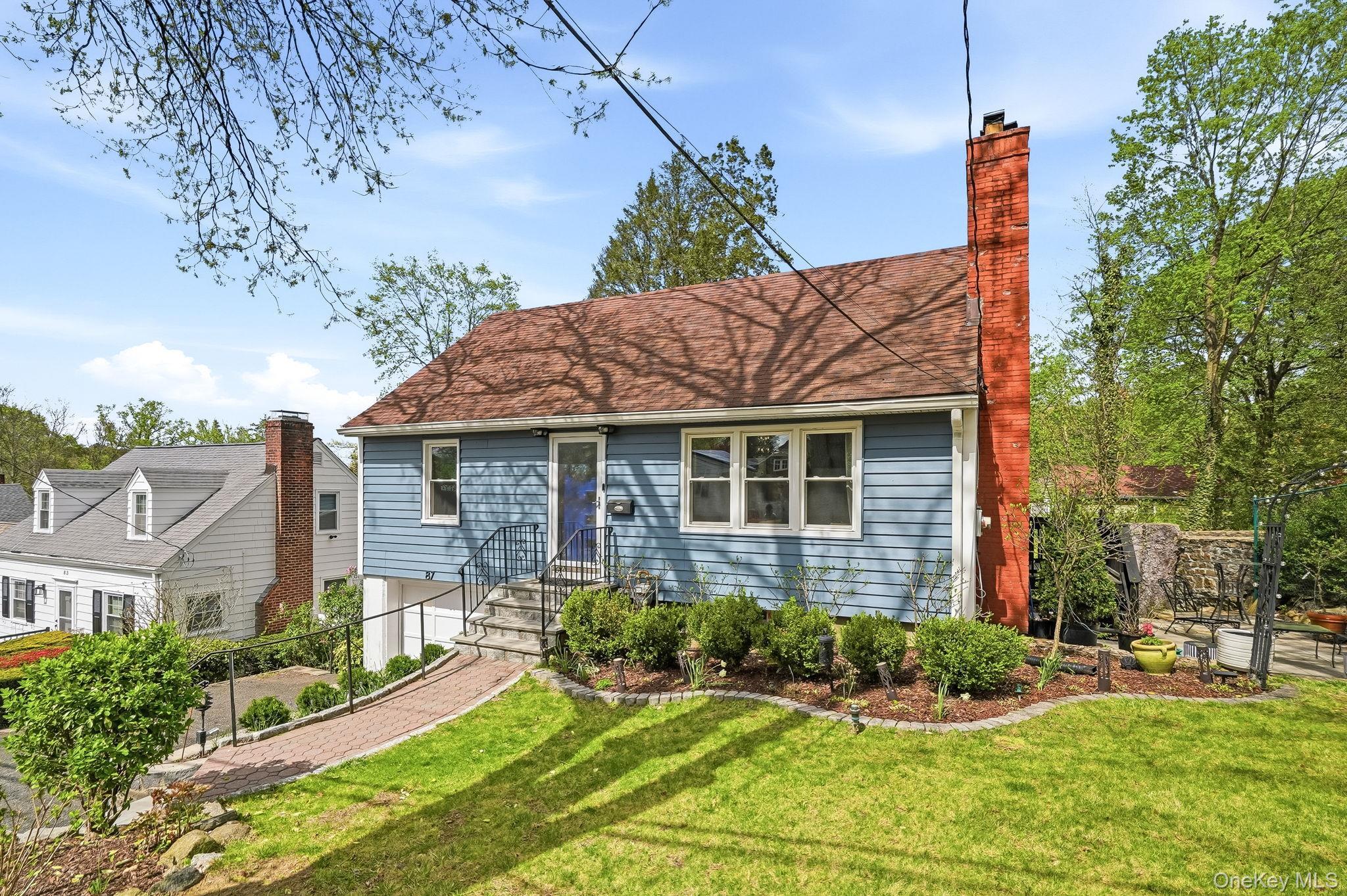 Single Family Lakeview  Westchester County, NY 10530, MLS-979338-2