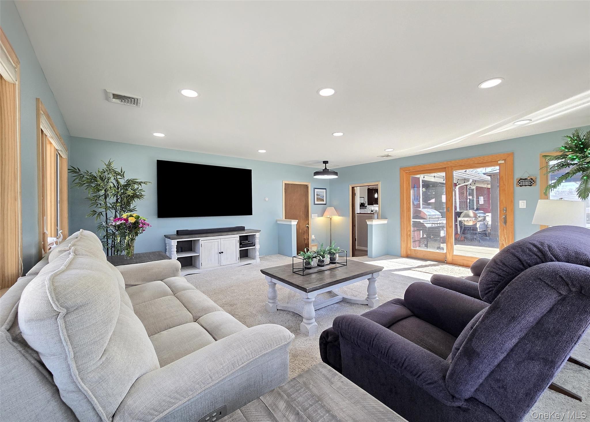 Single Family Carroll  Suffolk County, NY 11779, MLS-979341-9