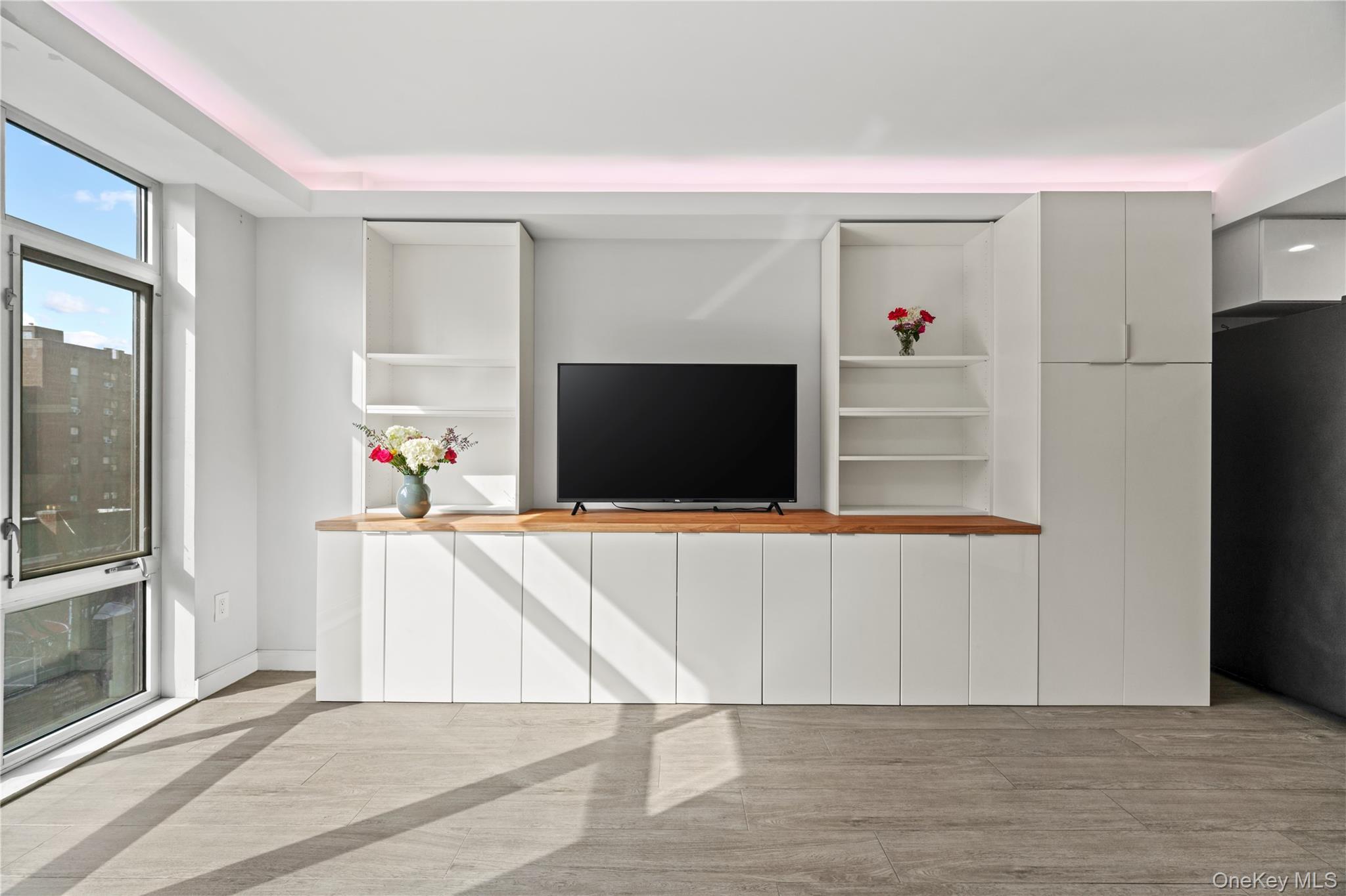 Condo 63rd  Queens, NY 11374, MLS-979342-6