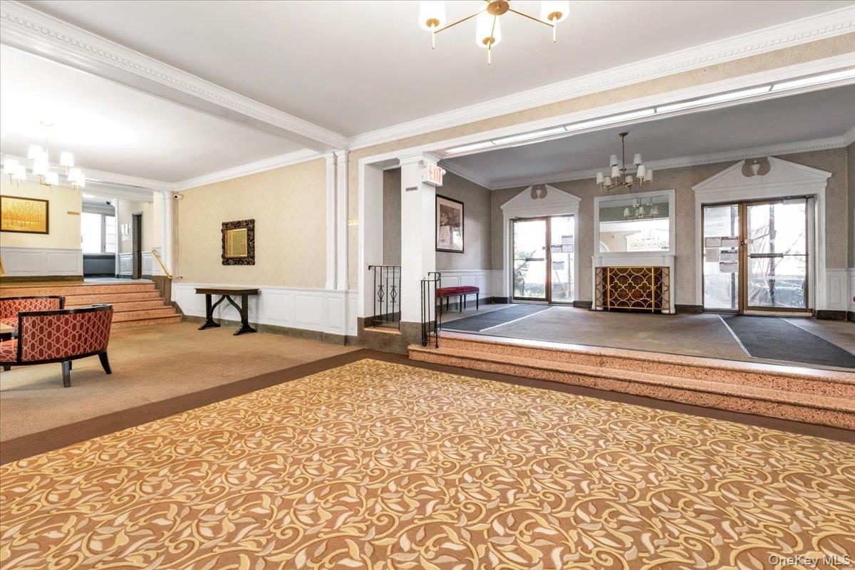 Apartment 168th Street  Queens, NY 11432, MLS-979344-8