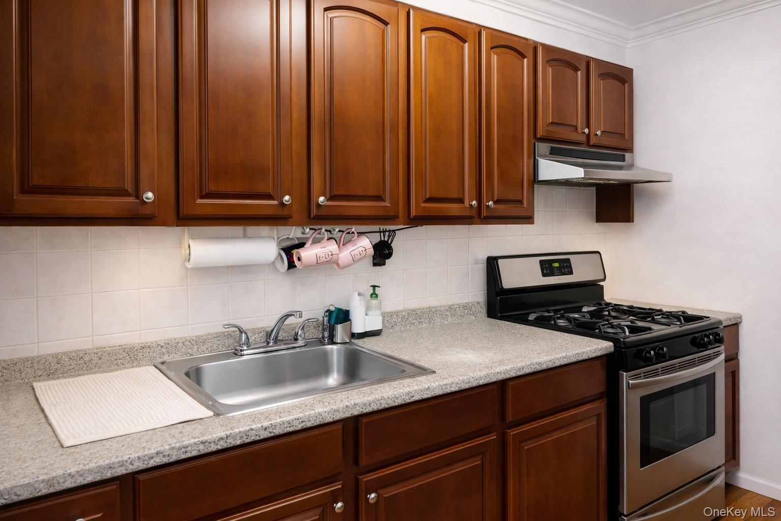 Coop 60th  Queens, NY 11373, MLS-979345-7