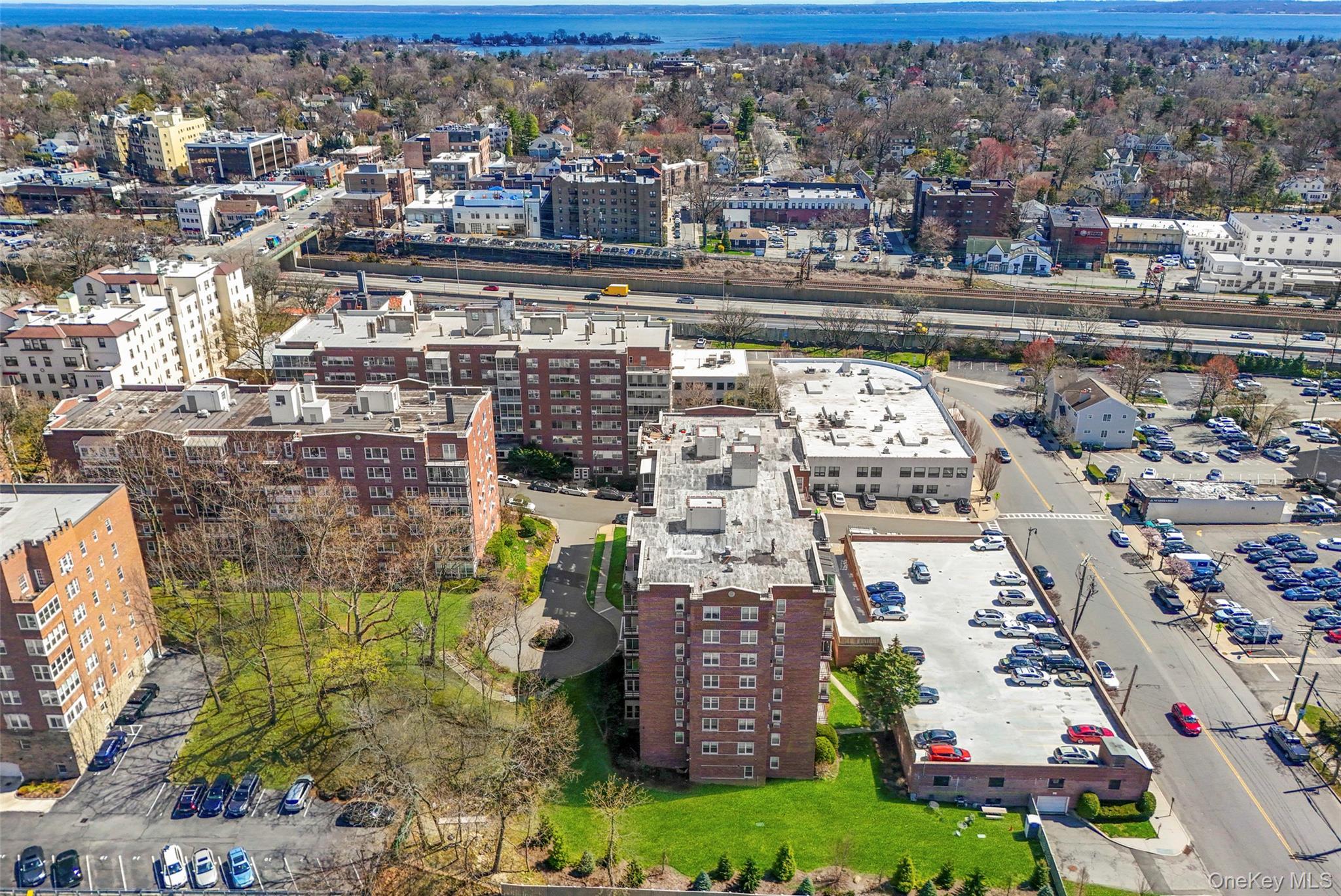 Coop Washington  Westchester County, NY 10538, MLS-979354-26