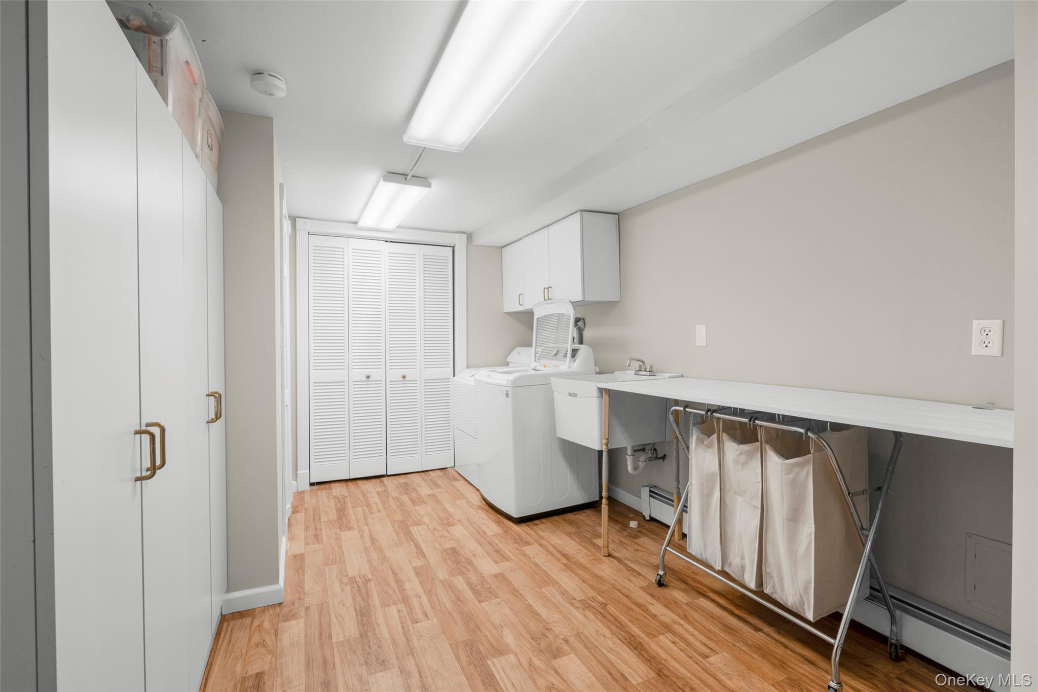 Single Family Den  Out Of Area, NY 06903, MLS-979362-30