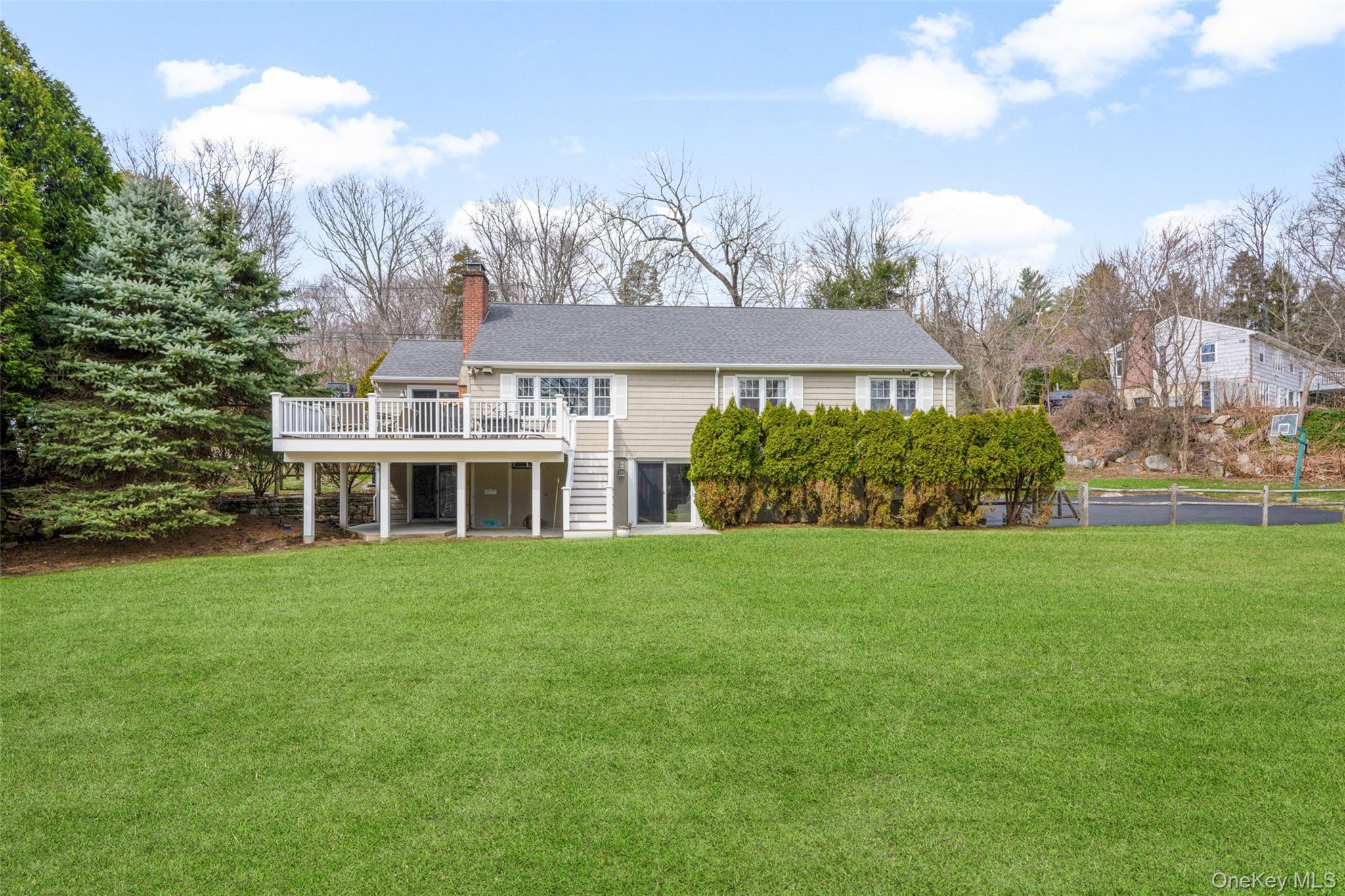 Single Family Den  Out Of Area, NY 06903, MLS-979362-32