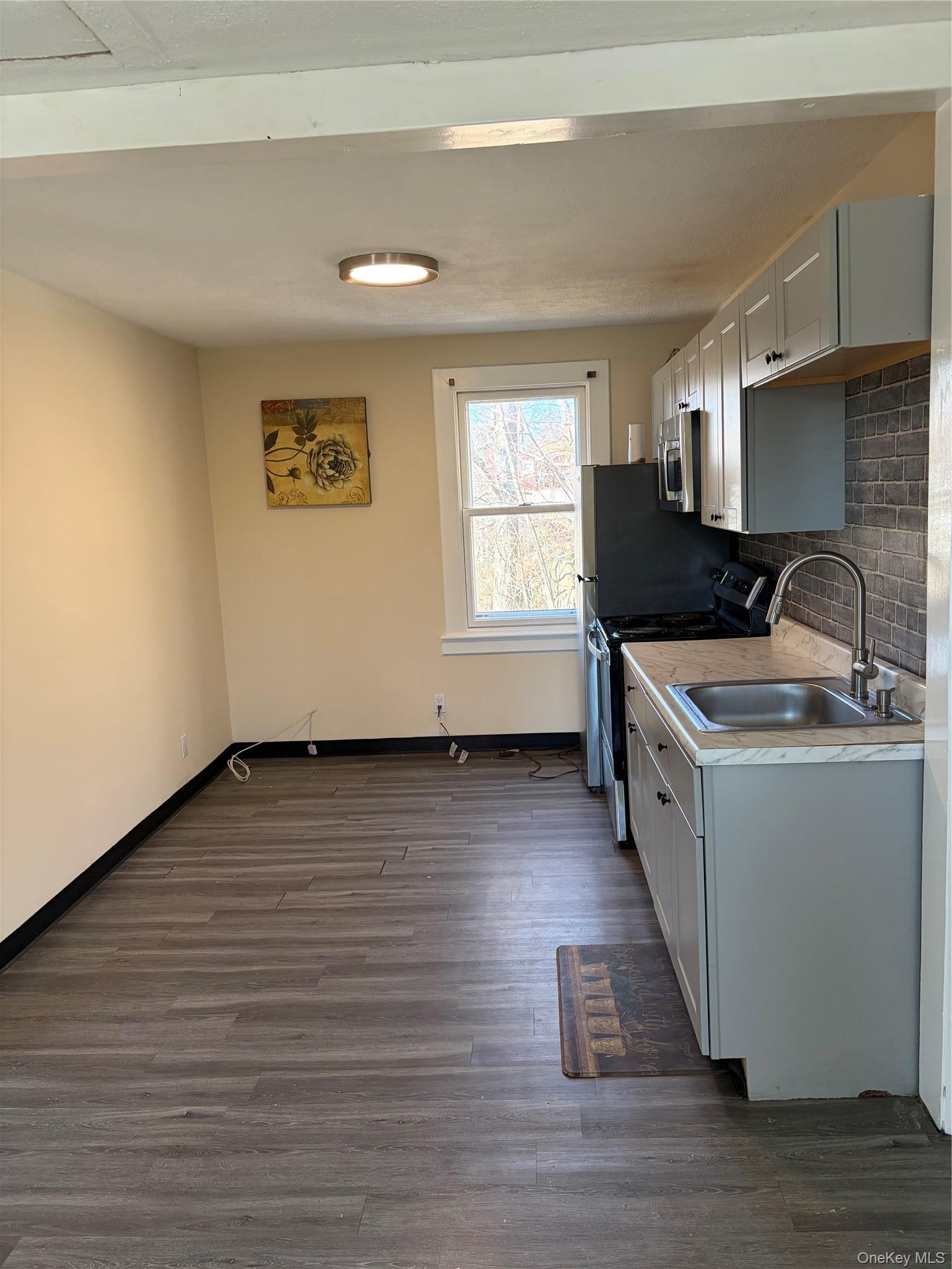 Single Family Montrose  Putnam County, NY 10512, MLS-979371-15