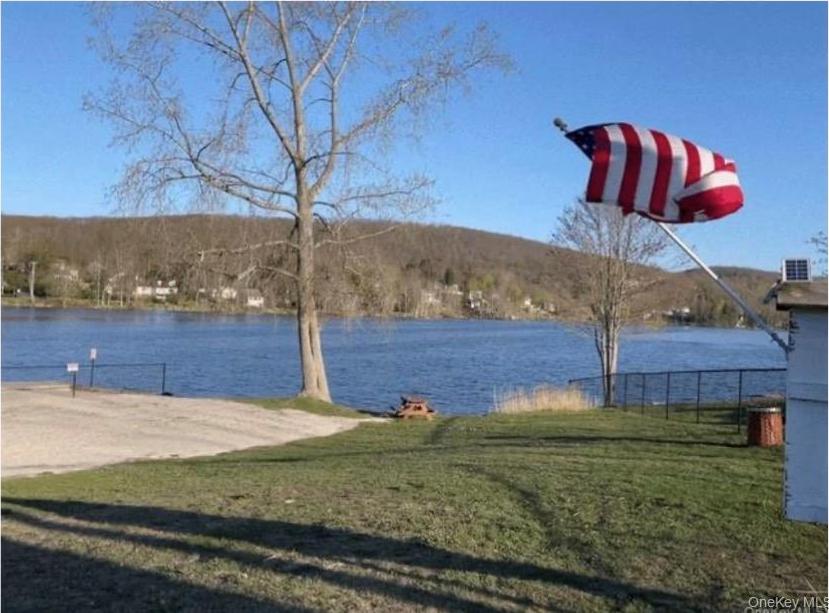 Single Family Montrose  Putnam County, NY 10512, MLS-979371-23