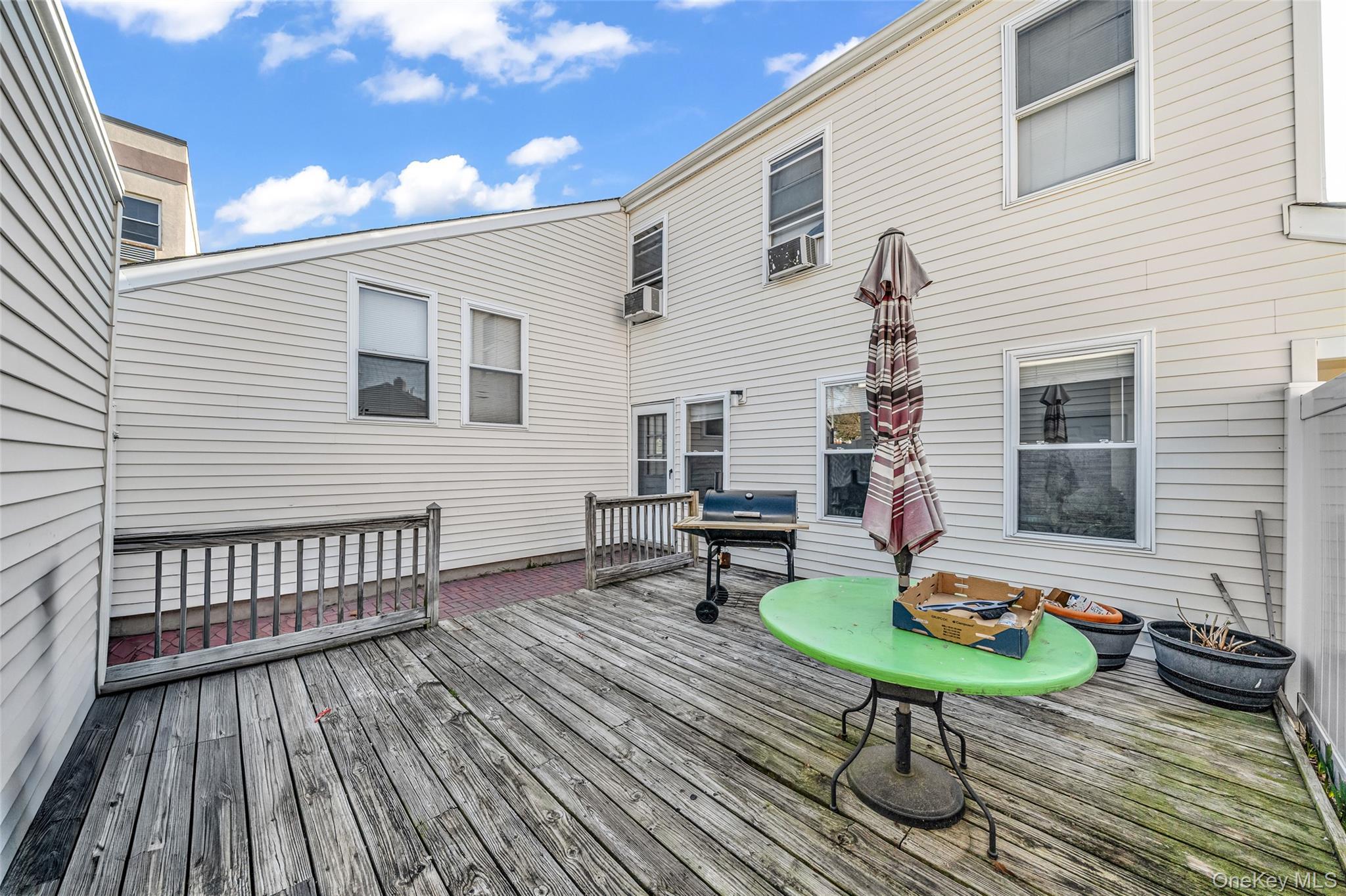 Coop Lowndes  Suffolk County, NY 11746, MLS-979383-18