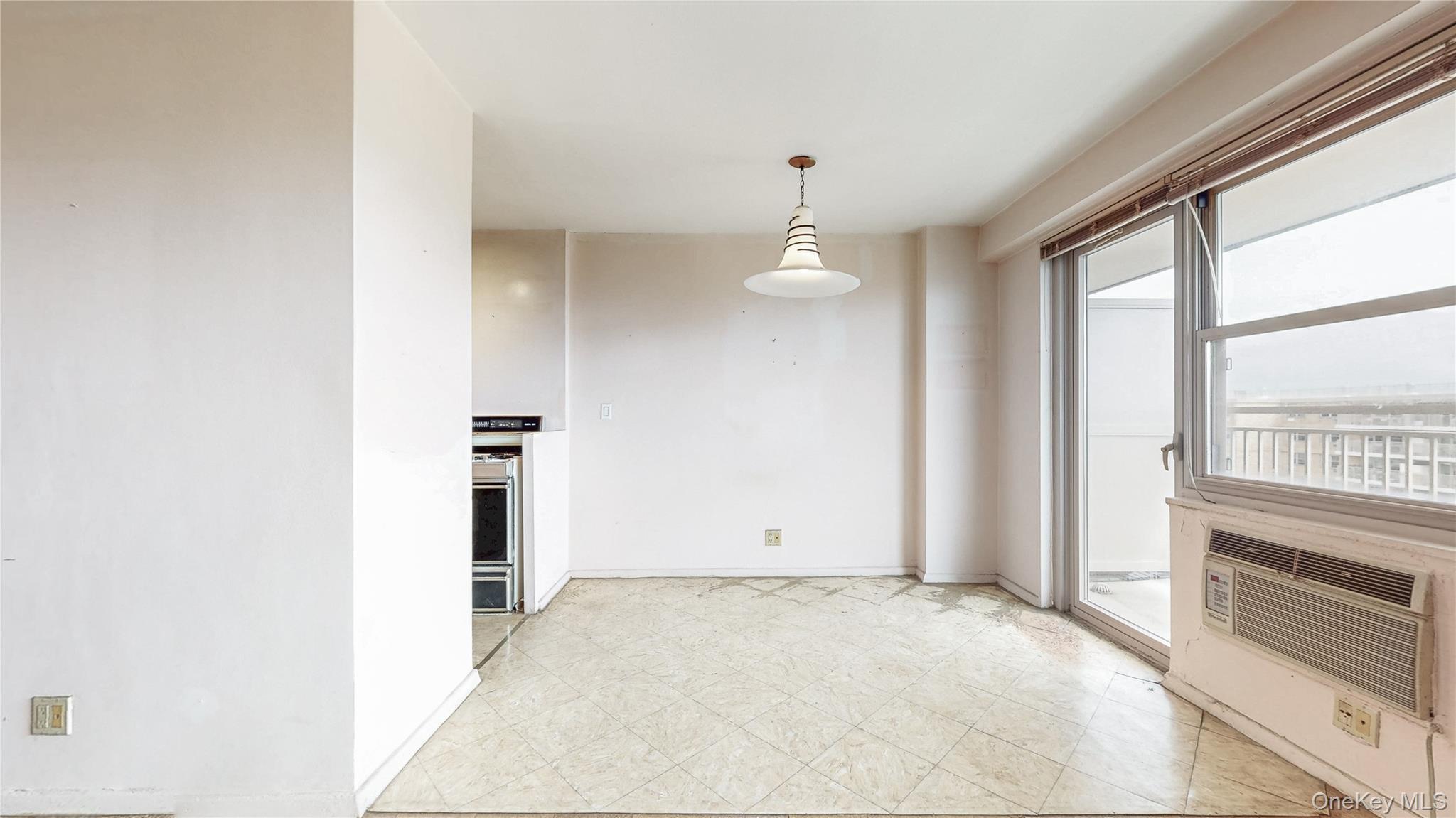 Coop Neptune Avenue  Brooklyn, NY 11224, MLS-979407-4