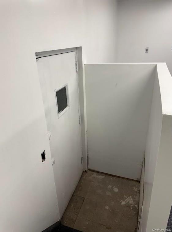 Commercial Lease Doris  Bronx, NY 10462, MLS-979418-10