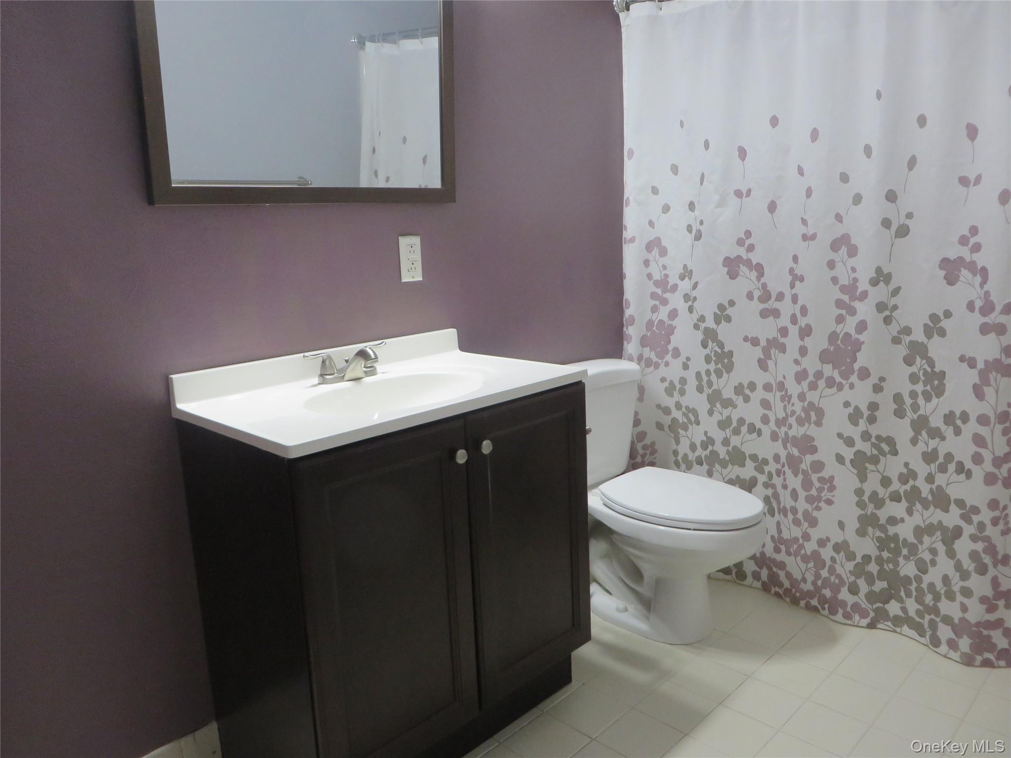 Condo Chelsea Dutchess County, NY 12533, MLS-979419-22