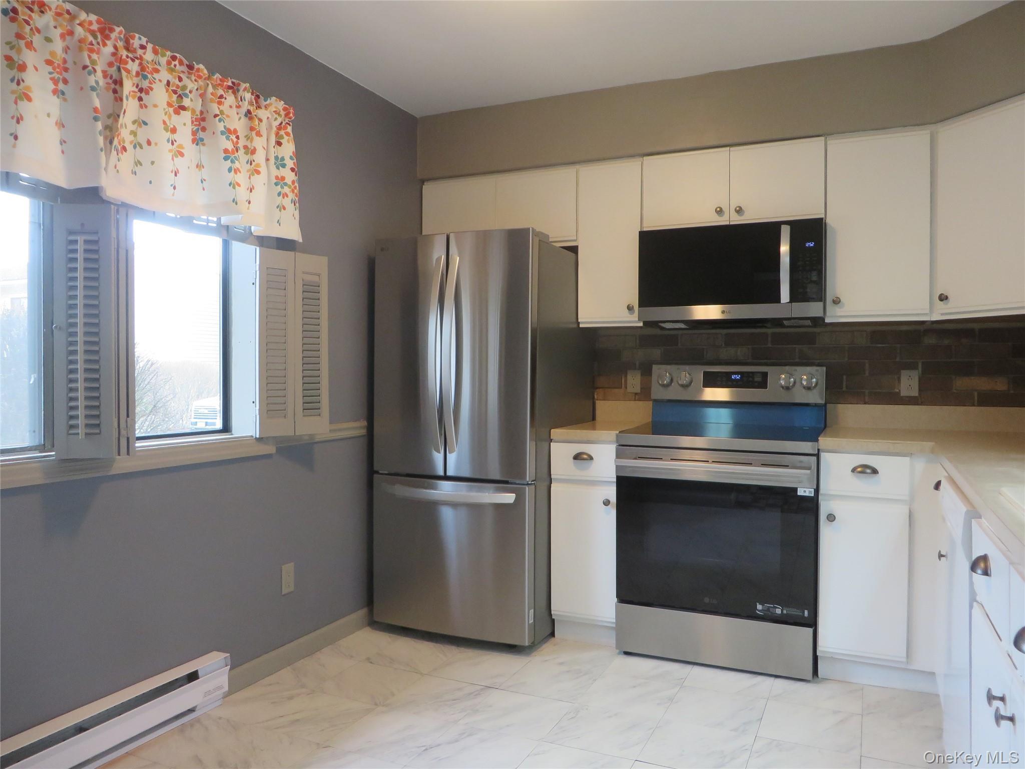 Condo Chelsea Dutchess County, NY 12533, MLS-979419-3