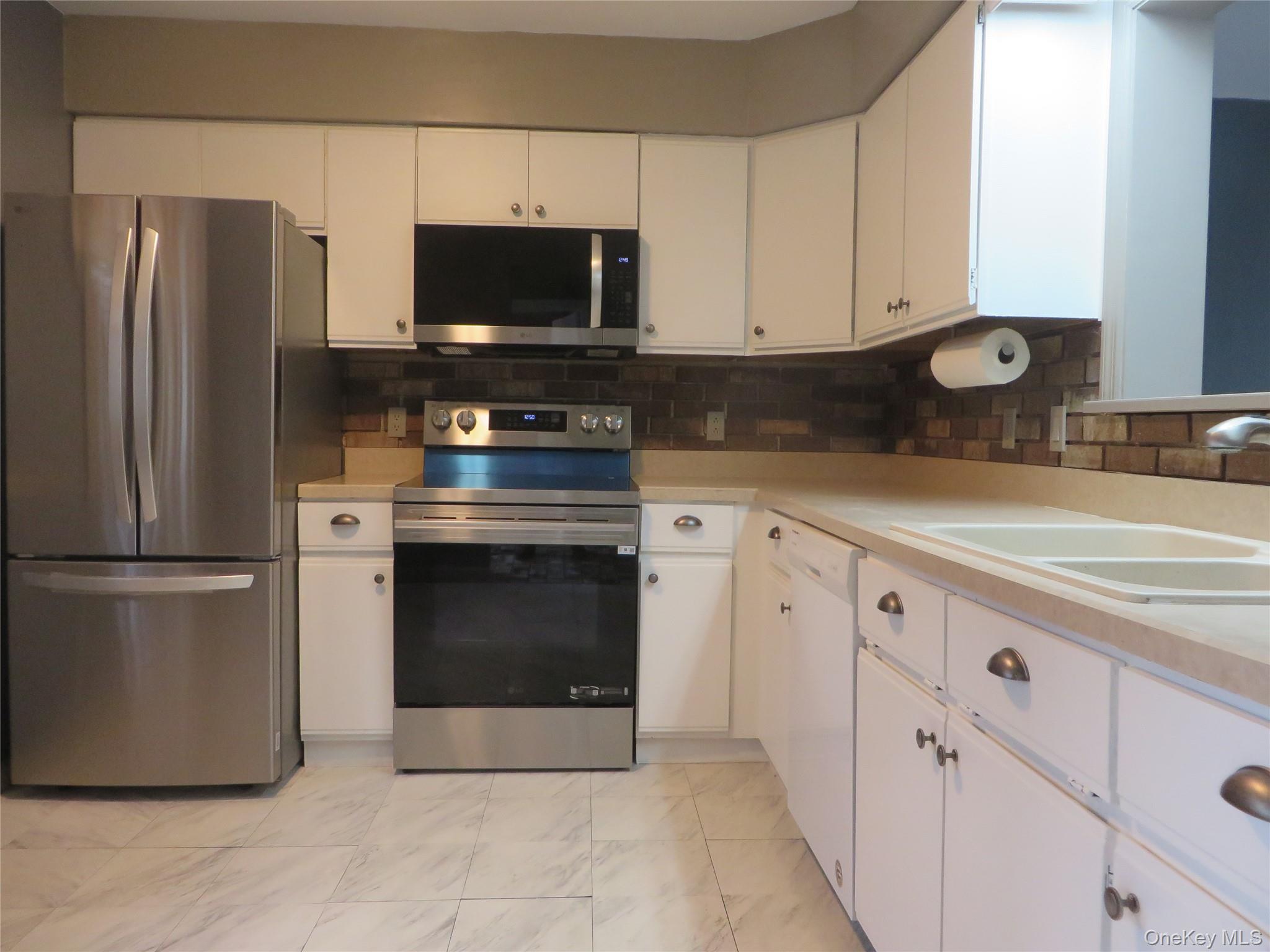 Condo Chelsea Dutchess County, NY 12533, MLS-979419-4