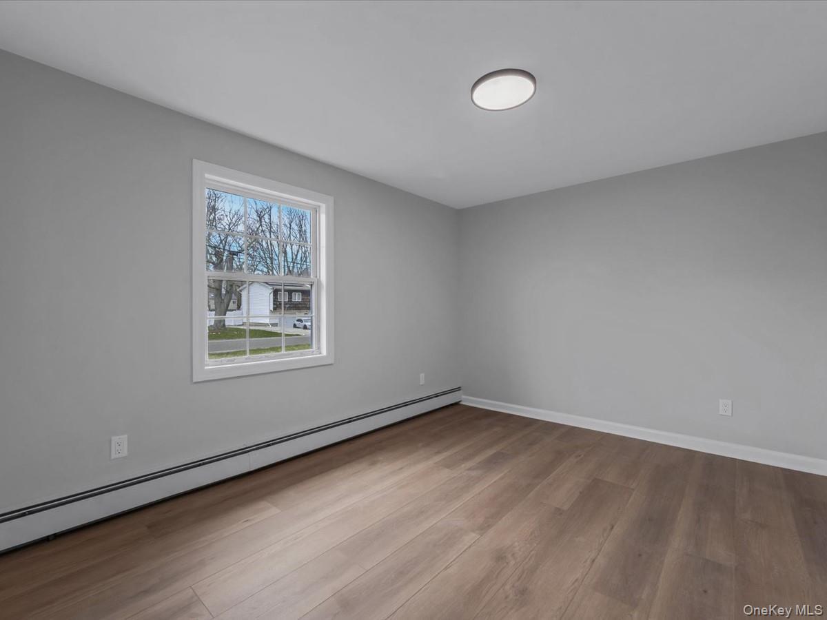 Single Family Magnolia  Suffolk County, NY 11784, MLS-979420-21