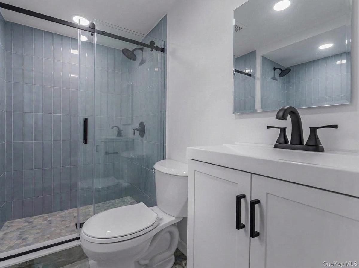 Single Family Magnolia  Suffolk County, NY 11784, MLS-979420-26
