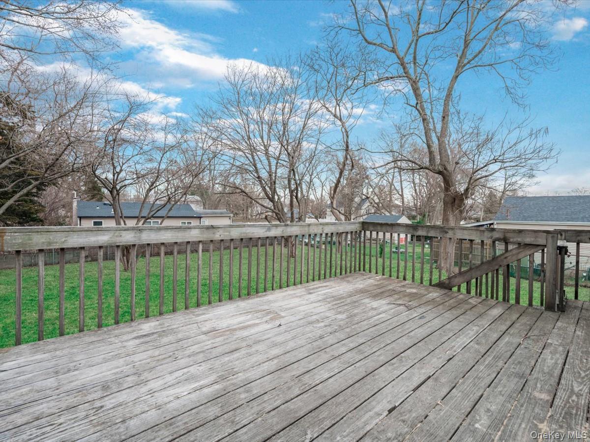 Single Family Magnolia  Suffolk County, NY 11784, MLS-979420-27