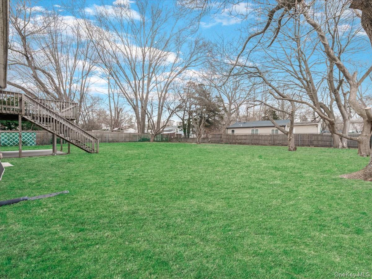 Single Family Magnolia  Suffolk County, NY 11784, MLS-979420-30