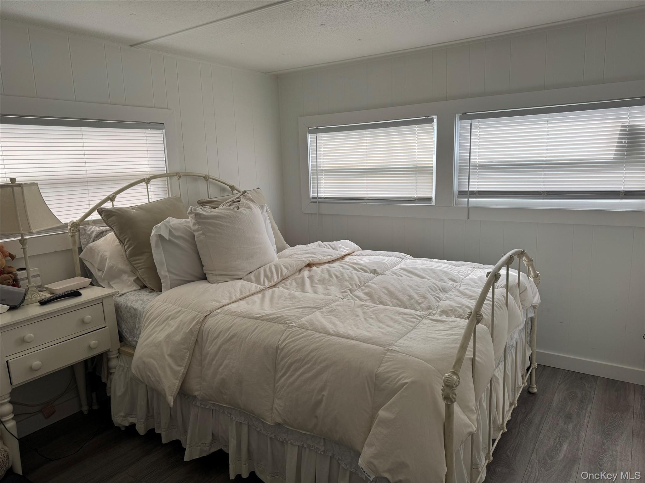 Single Family Hubbard  Suffolk County, NY 11901, MLS-979426-4