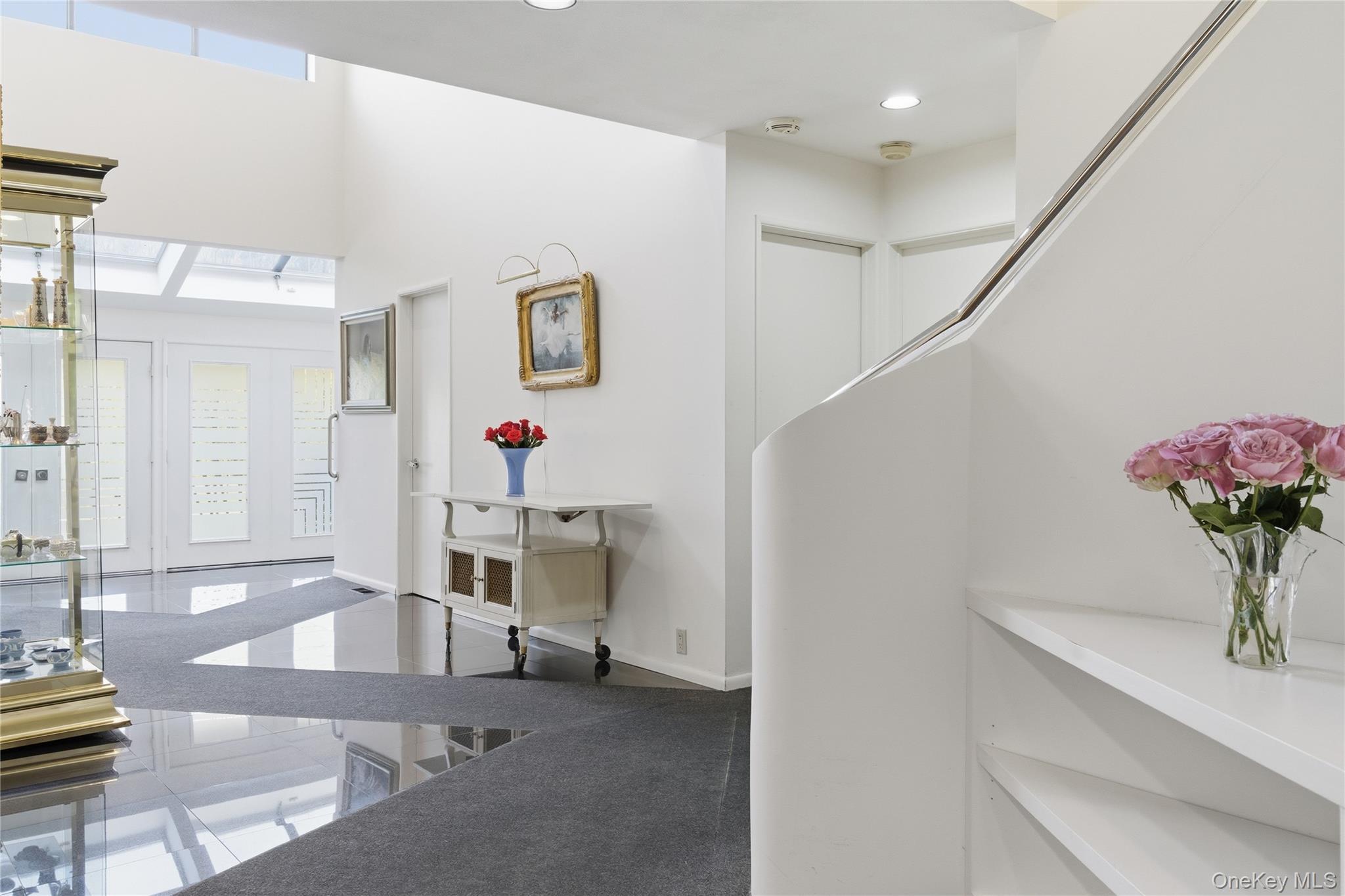 Condo Yale  Nassau County, NY 11030, MLS-979450-27