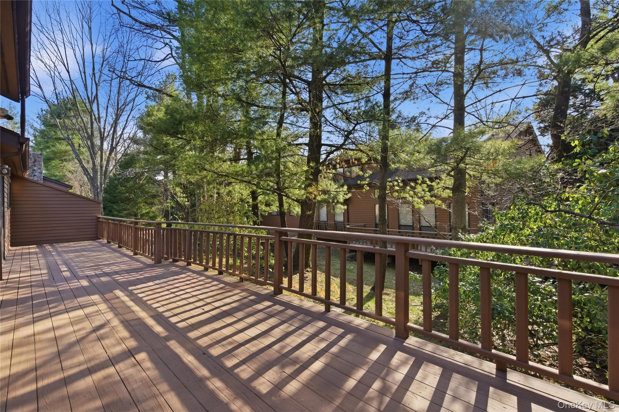 Condo Yale  Nassau County, NY 11030, MLS-979450-42