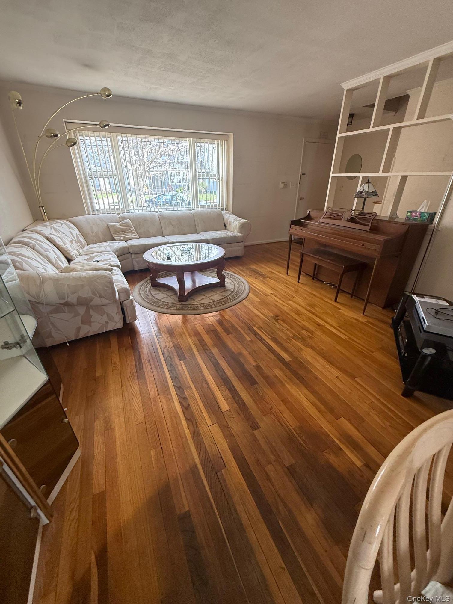 Single Family Denton  Nassau County, NY 11563, MLS-979460-6