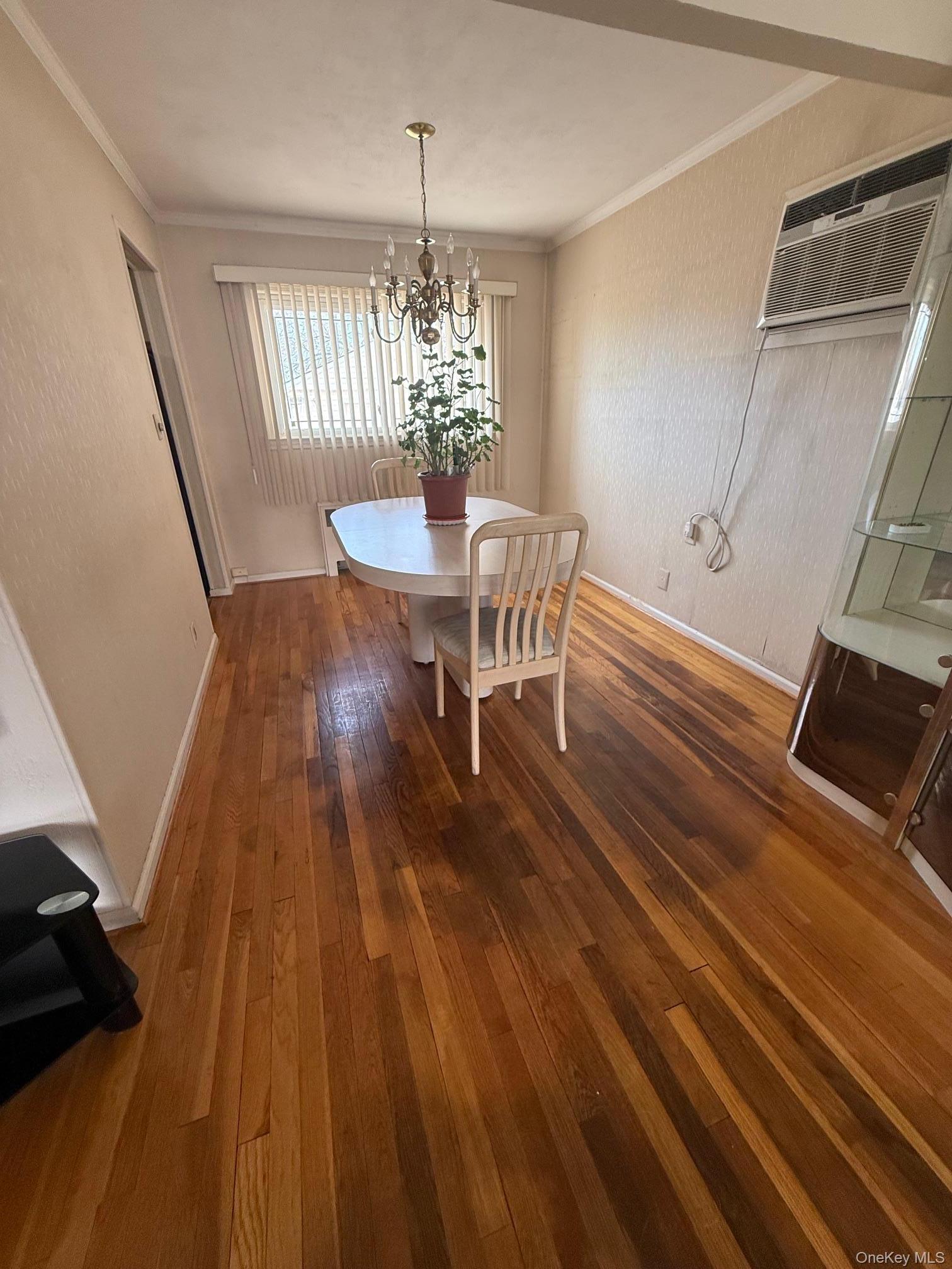 Single Family Denton  Nassau County, NY 11563, MLS-979460-7