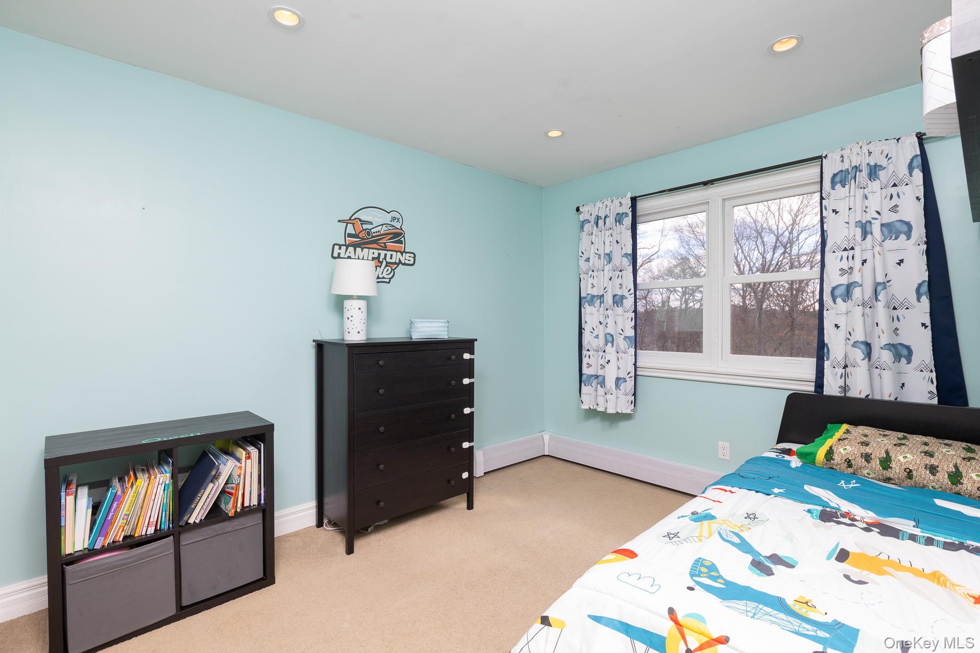Single Family Weeks  Suffolk County, NY 11949, MLS-979462-17