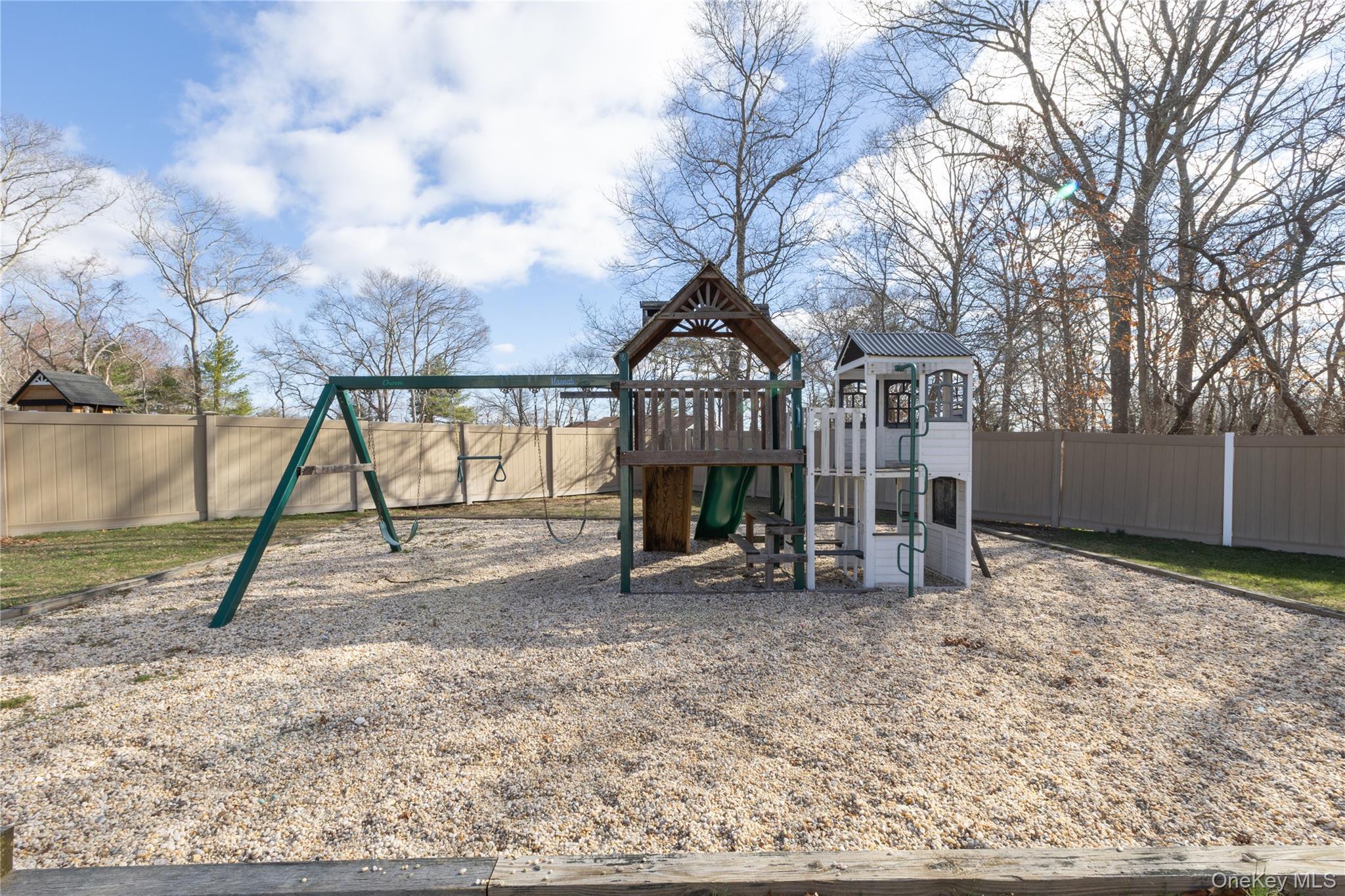 Single Family Weeks  Suffolk County, NY 11949, MLS-979462-21