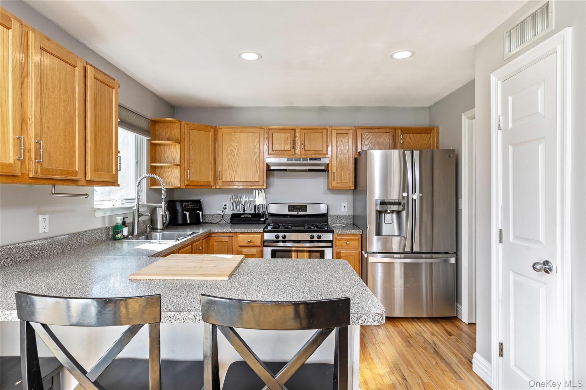 Single Family Weeks  Suffolk County, NY 11949, MLS-979462-7