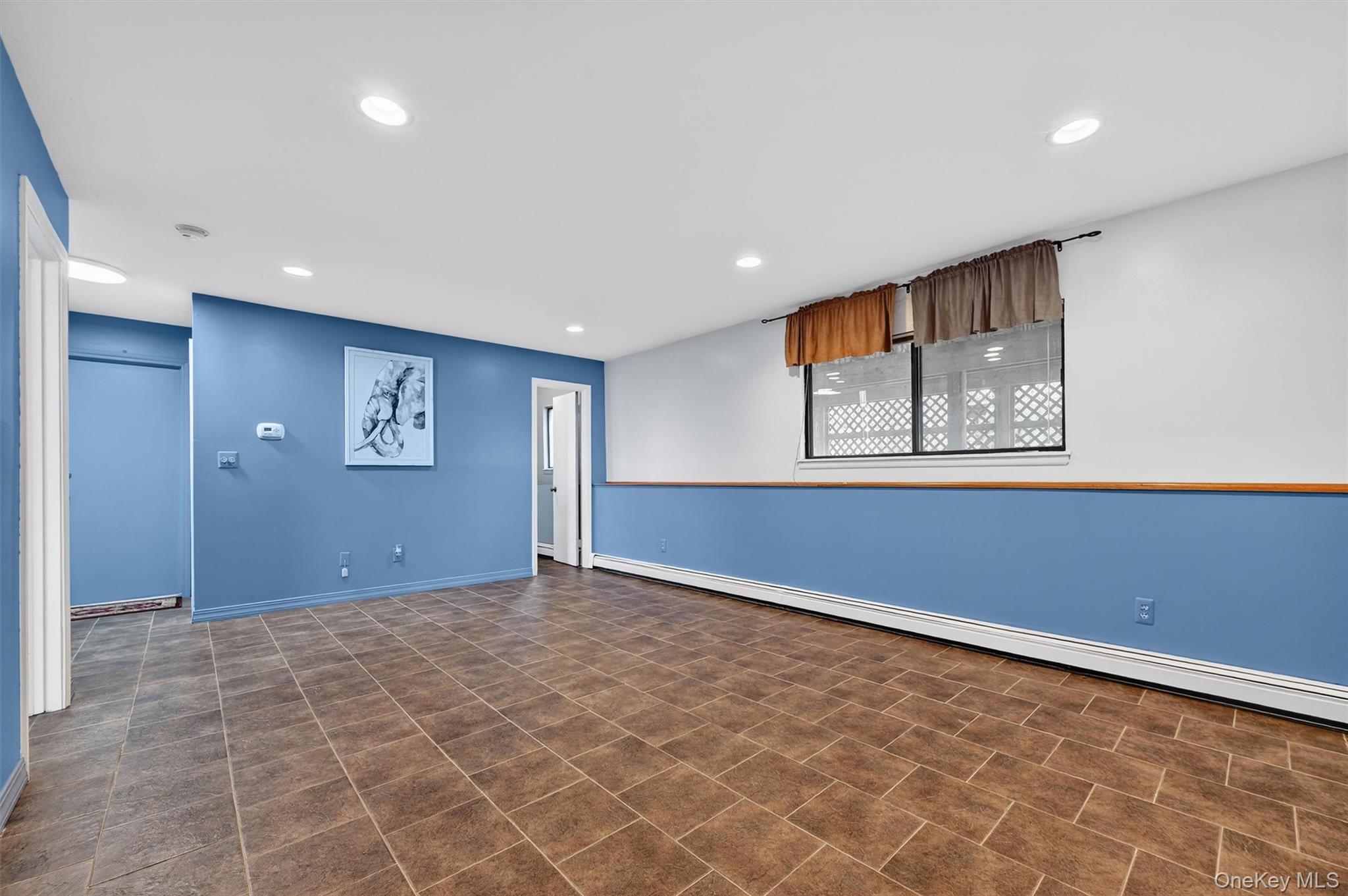 Single Family Cambridge Circle Orange County, NY 10950, MLS-979471-34