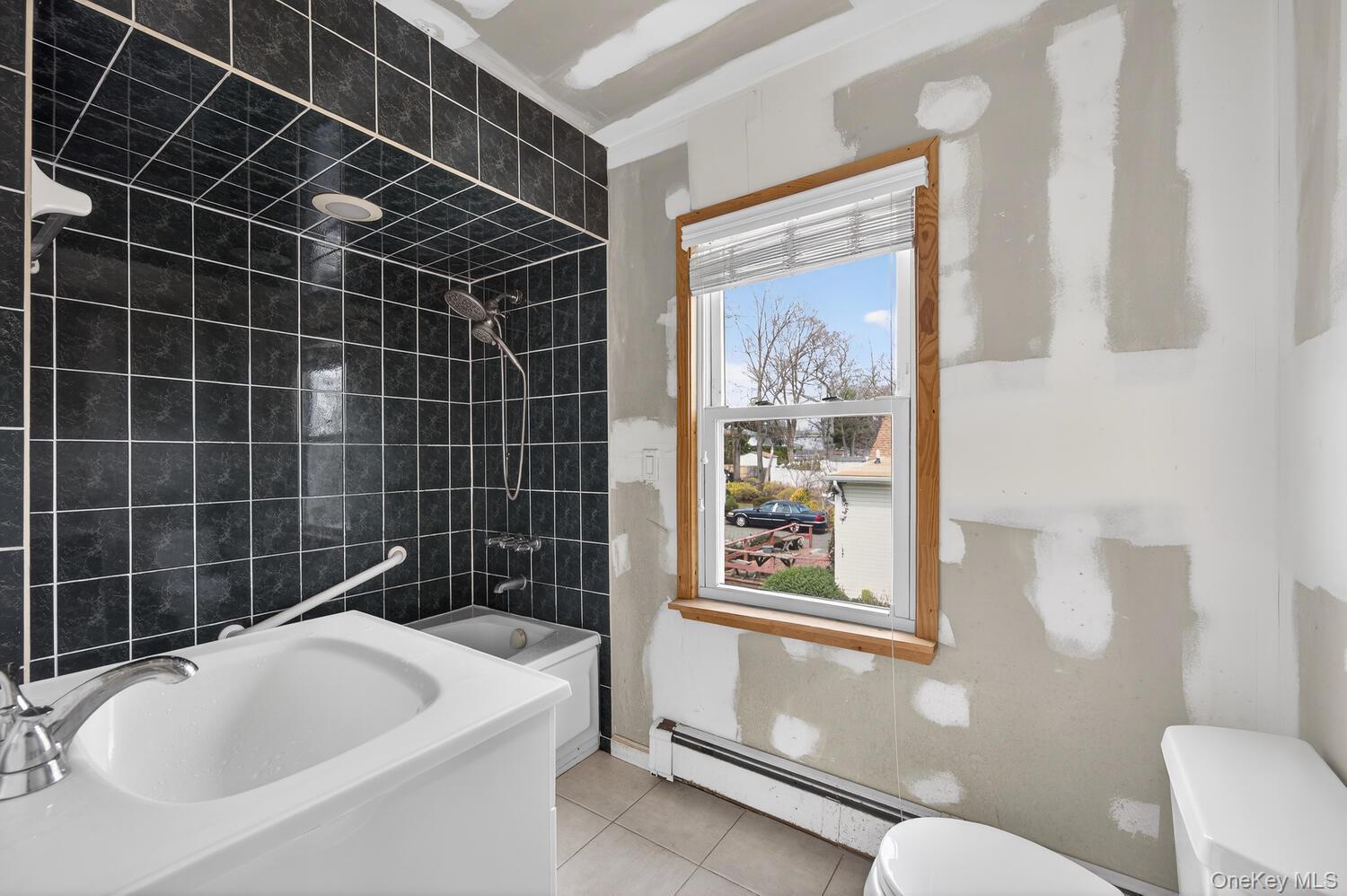 Single Family 8th  Suffolk County, NY 11746, MLS-979489-18