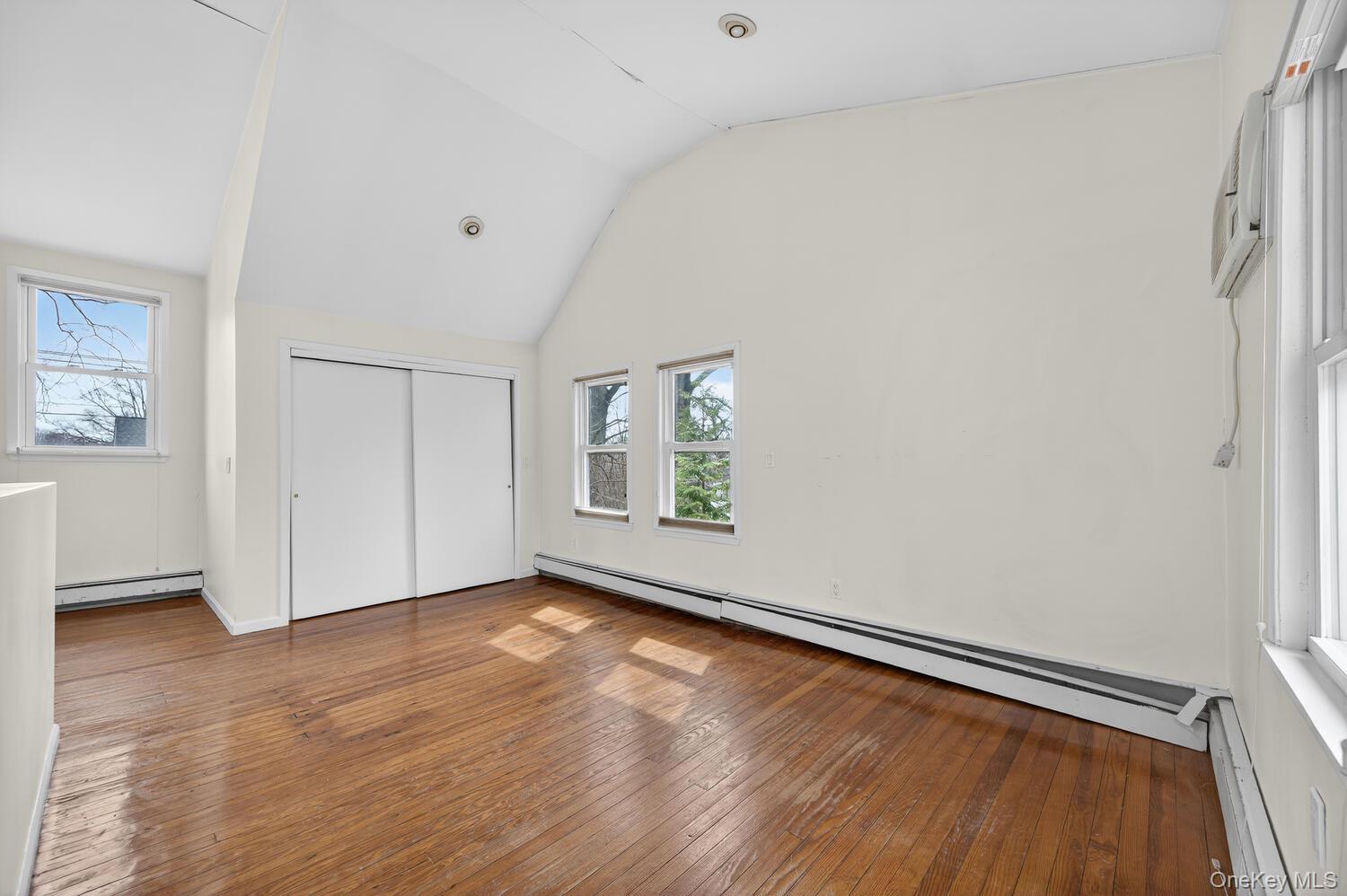 Single Family 8th  Suffolk County, NY 11746, MLS-979489-19