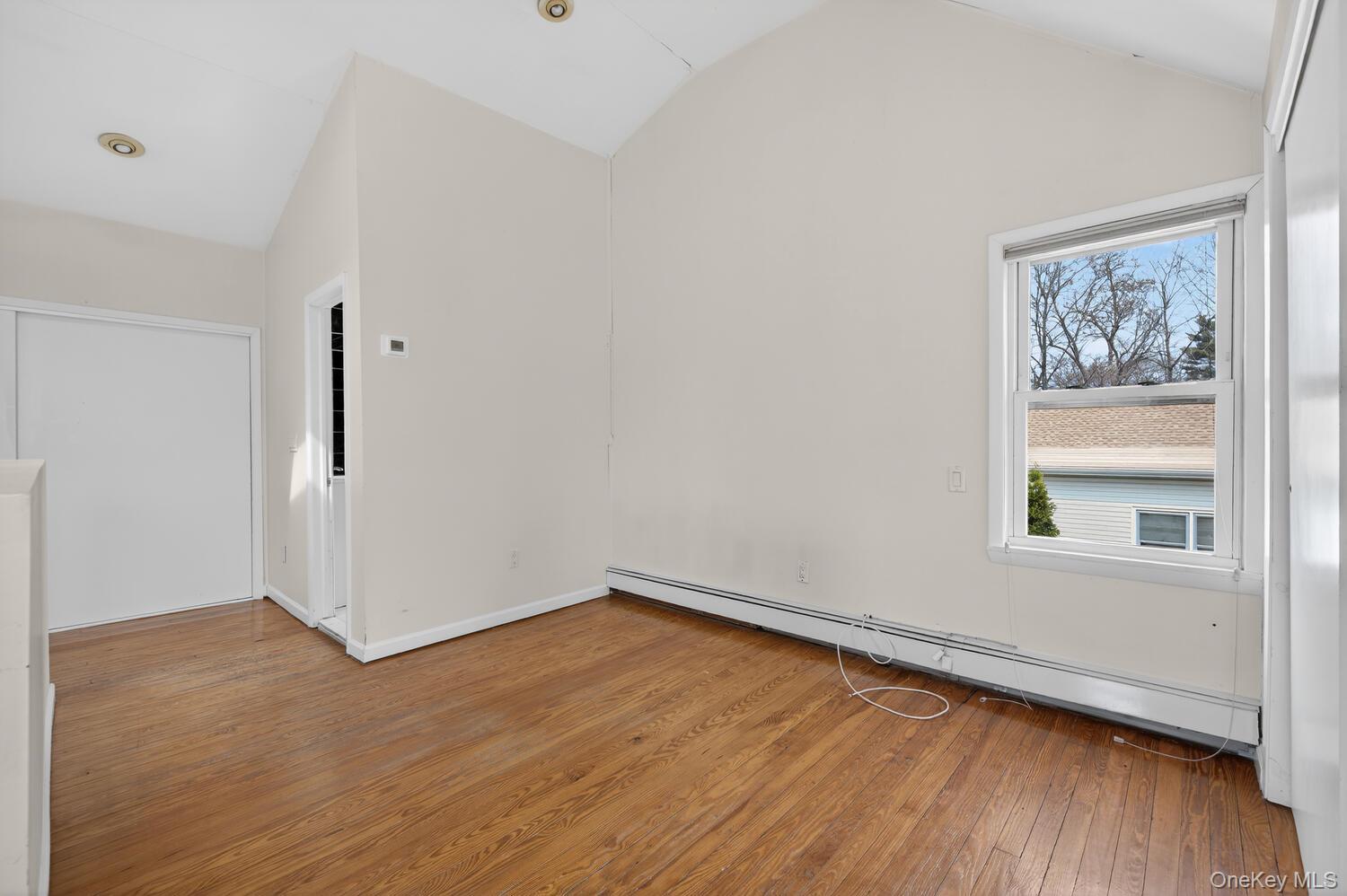 Single Family 8th  Suffolk County, NY 11746, MLS-979489-21