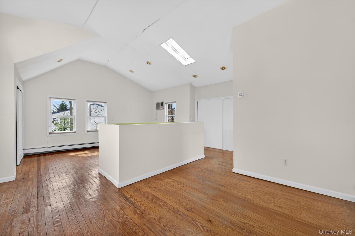 Single Family 8th  Suffolk County, NY 11746, MLS-979489-22