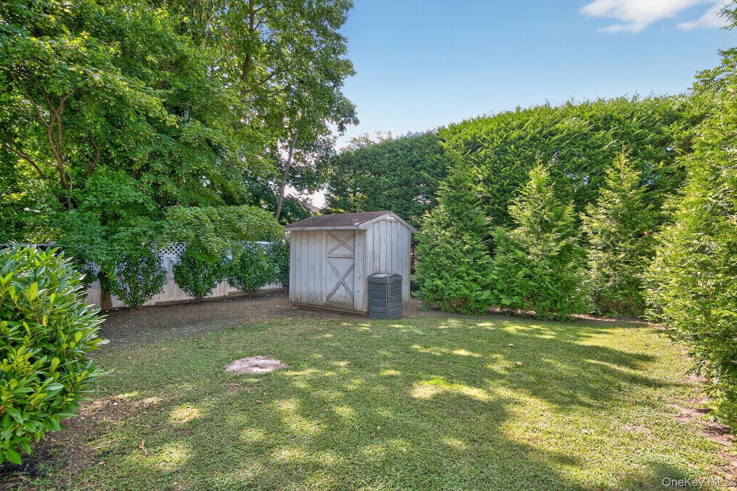 Single Family 8th  Suffolk County, NY 11746, MLS-979489-24