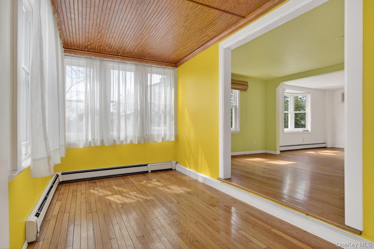 Single Family 8th  Suffolk County, NY 11746, MLS-979489-6