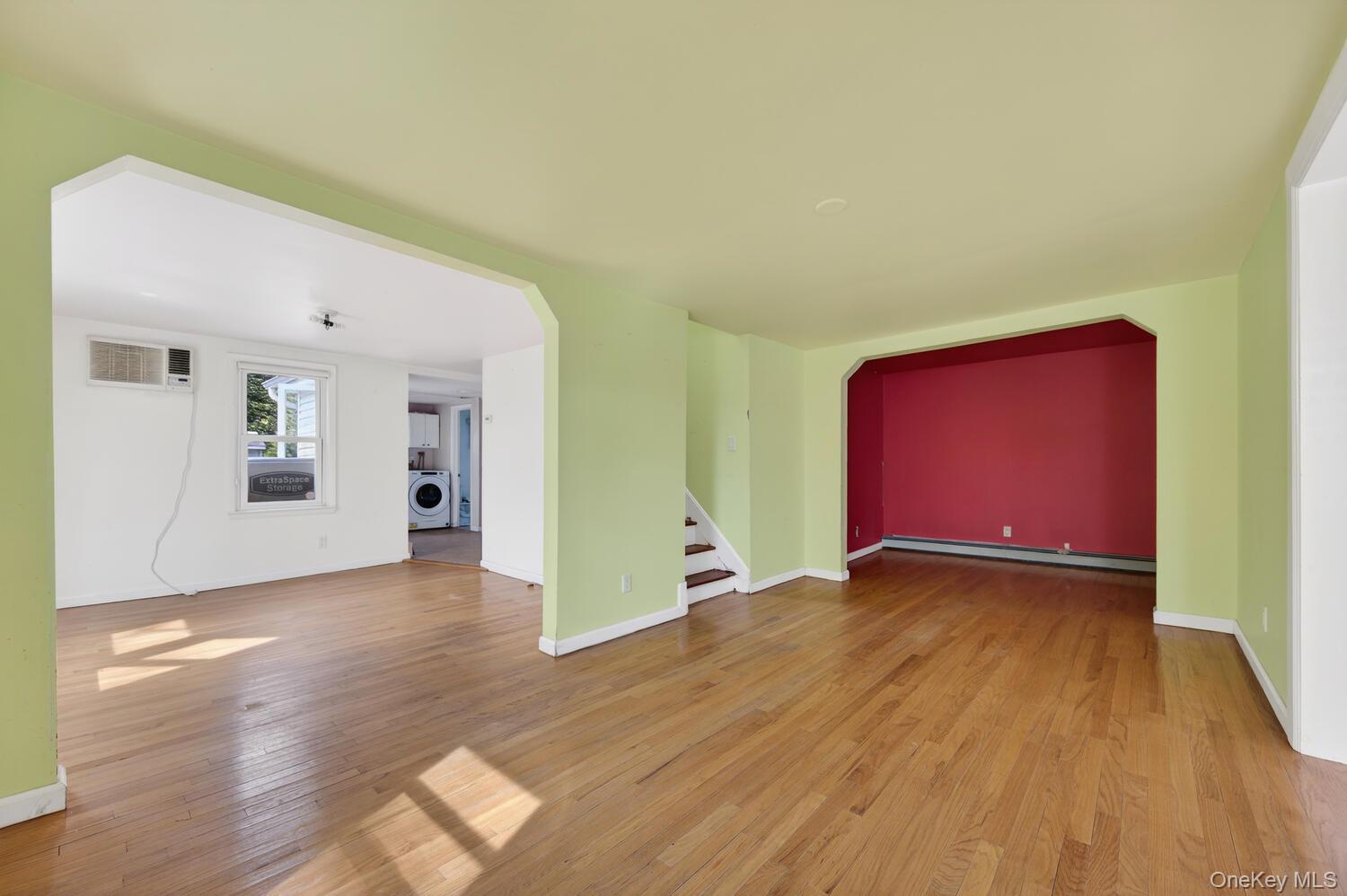 Single Family 8th  Suffolk County, NY 11746, MLS-979489-8