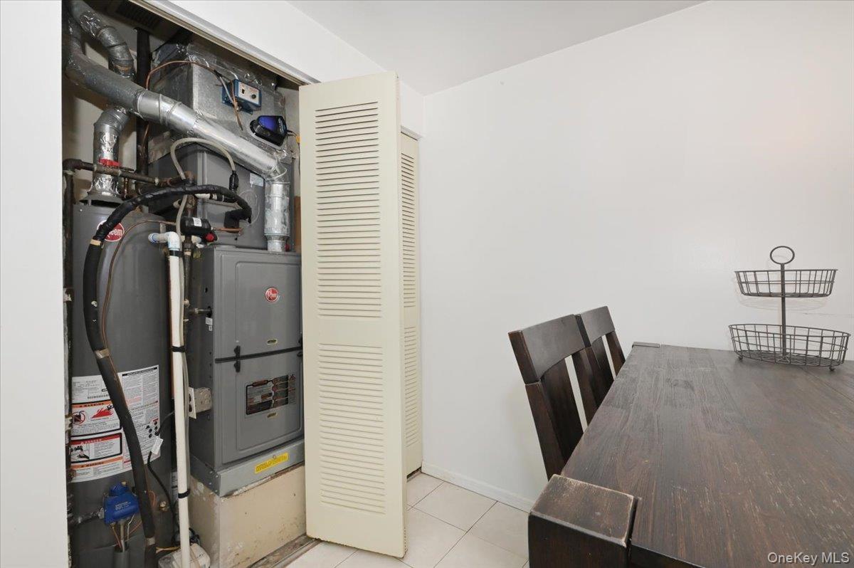 Condo Birchwood  Suffolk County, NY 11763, MLS-979511-18