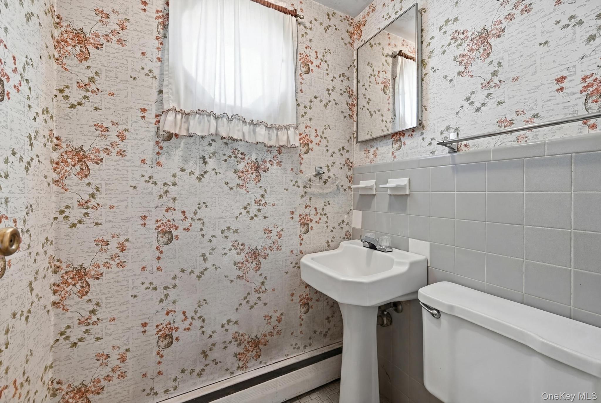 Single Family Village  Suffolk County, NY 11788, MLS-979522-20