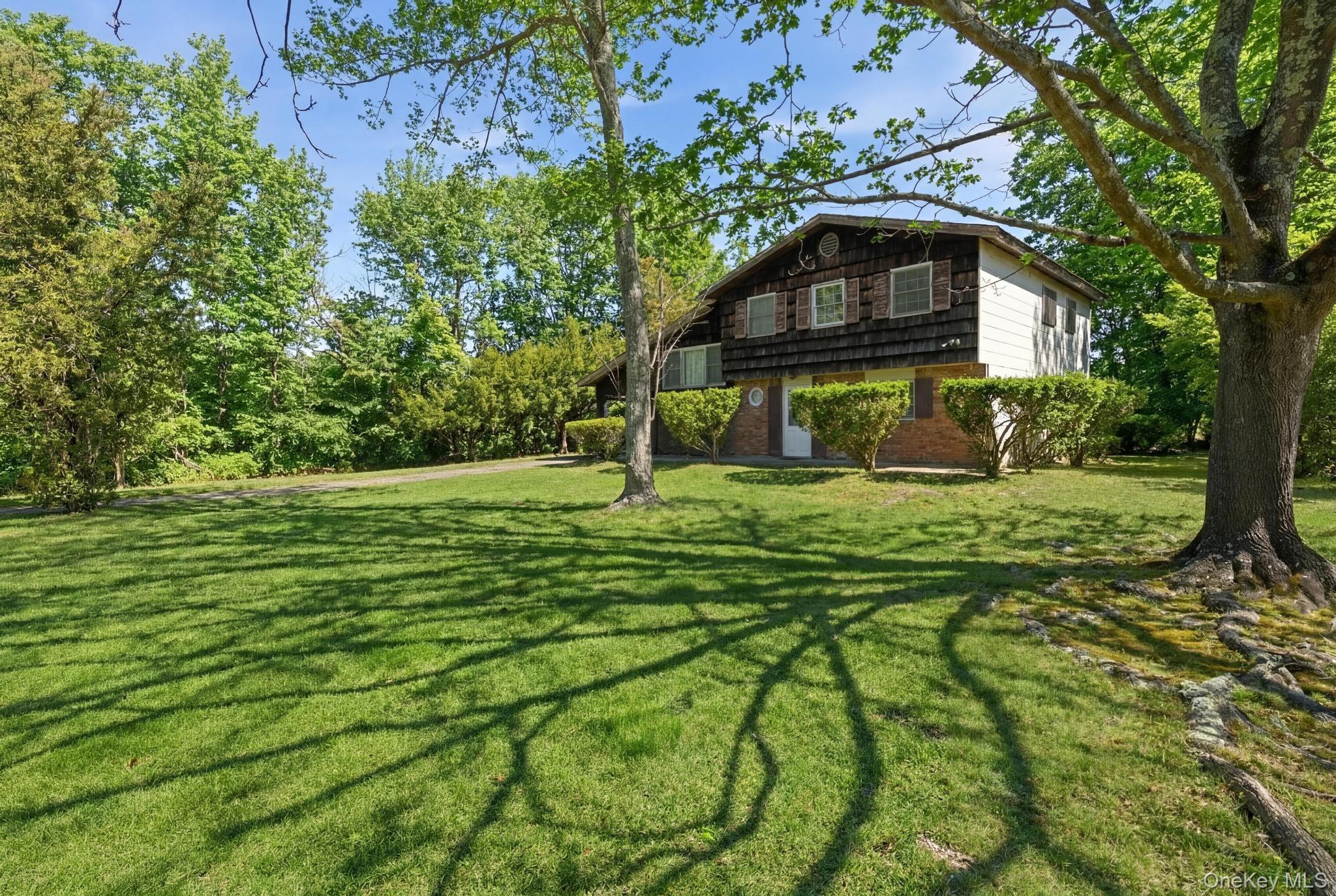 Single Family Village  Suffolk County, NY 11788, MLS-979522-3