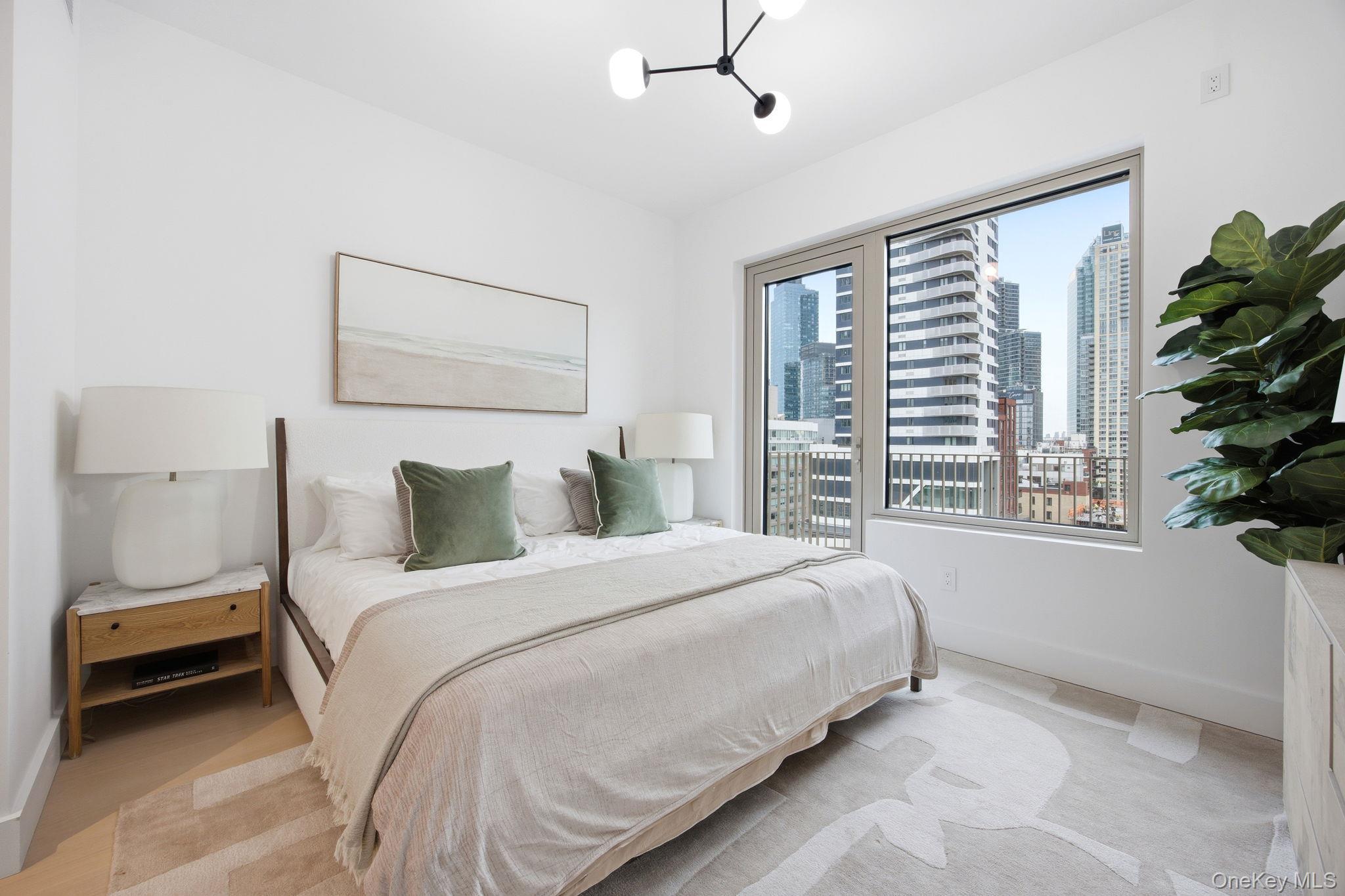 Condo Queens  Queens, NY 11101, MLS-979529-8