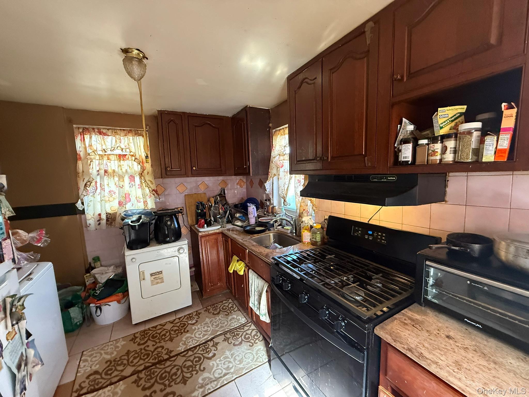 Single Family Secor  Bronx, NY 10466, MLS-979536-3