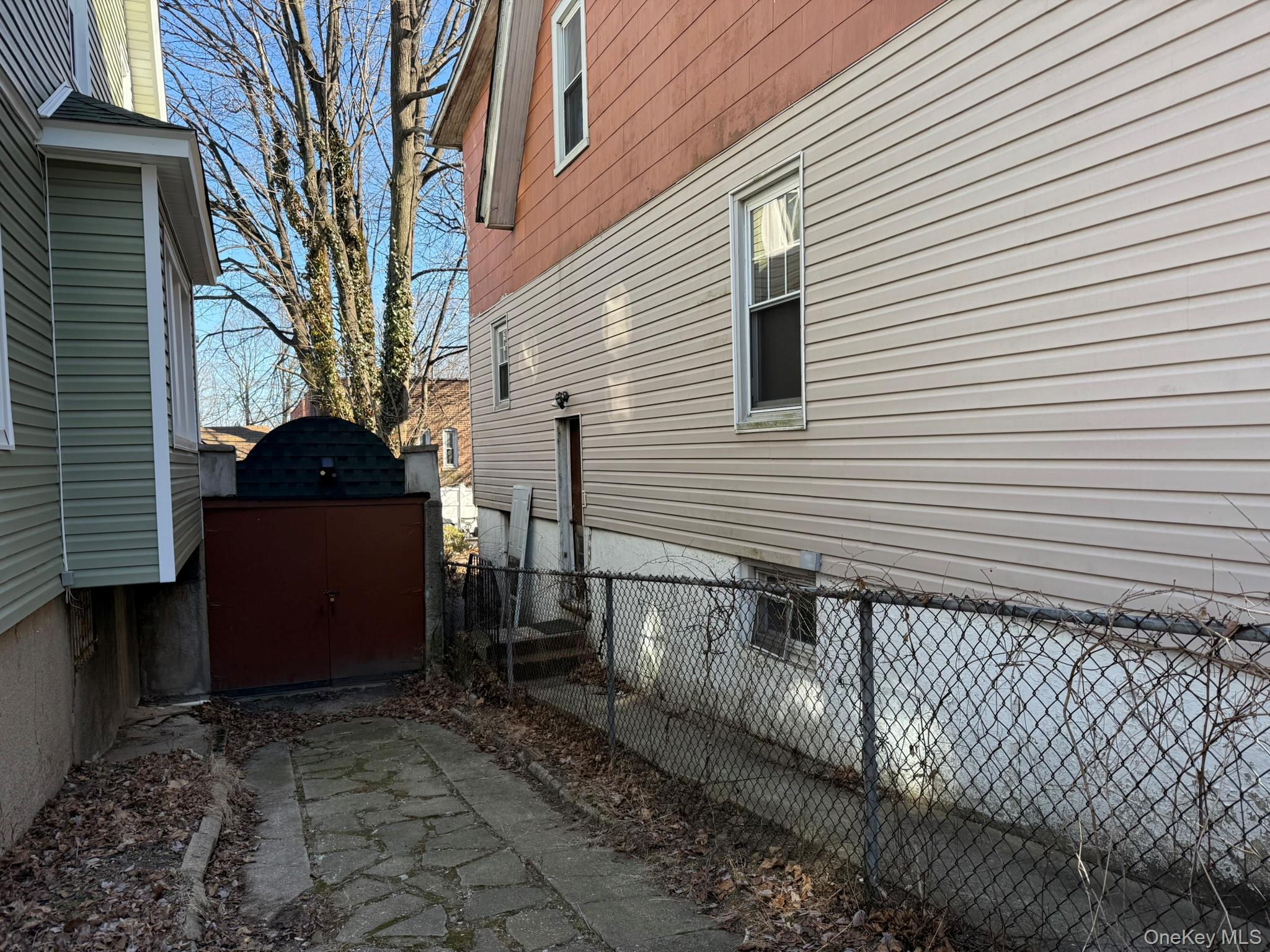 Single Family Secor  Bronx, NY 10466, MLS-979536-4